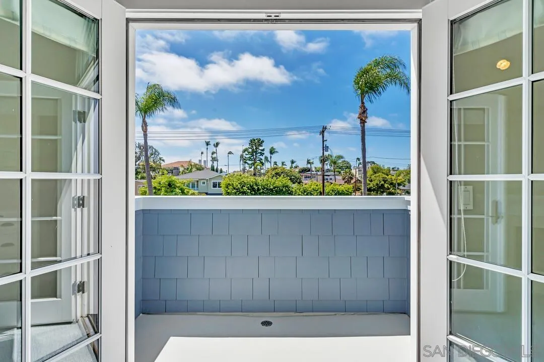 https://cdn.realtyfeed.com/cdn/127/260014850/2b3e22aceec43726540ca52f80808cf9.webp