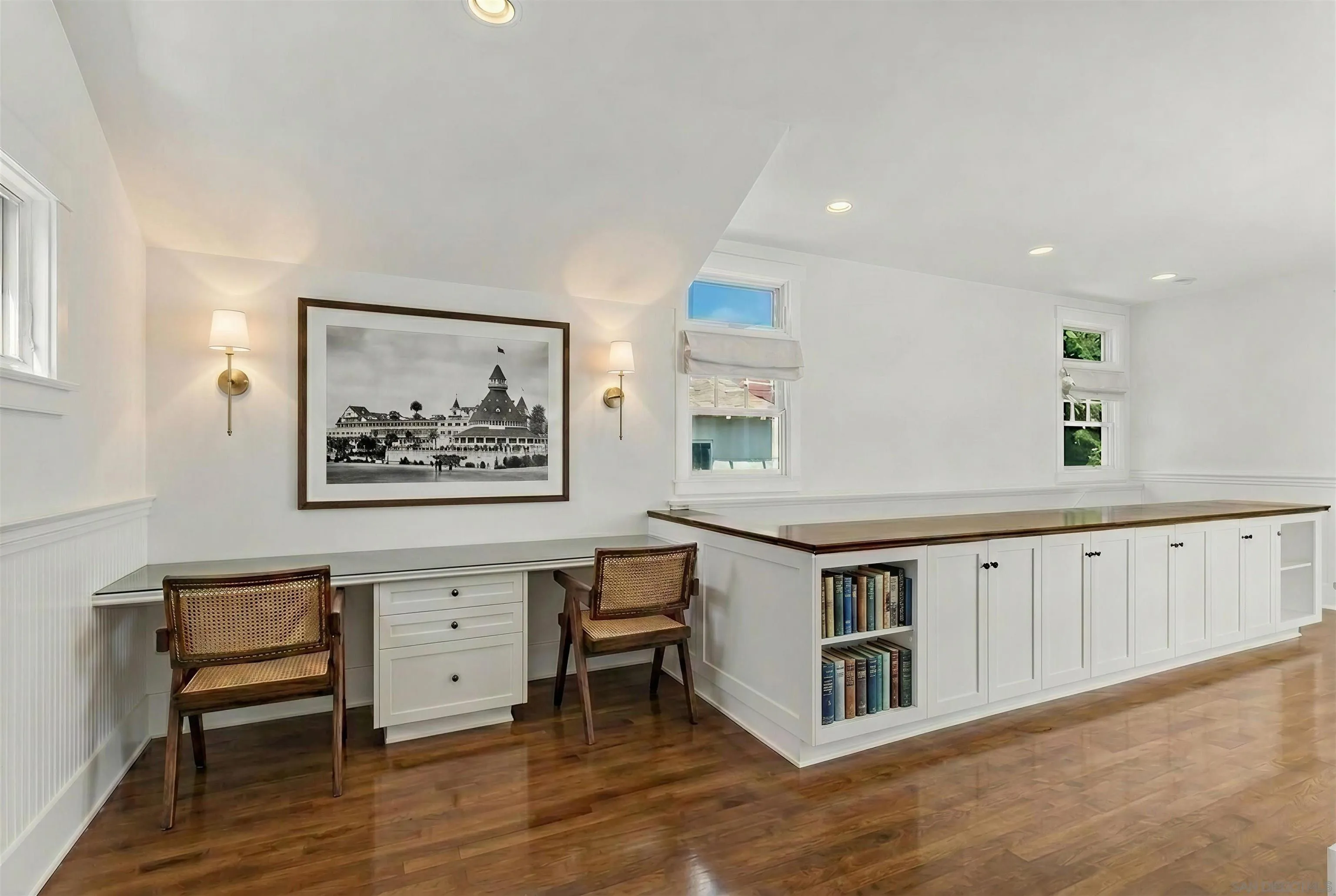 https://cdn.realtyfeed.com/cdn/127/260014850/b55029ebf3bc9cb3ebd48c45066cbf48.webp