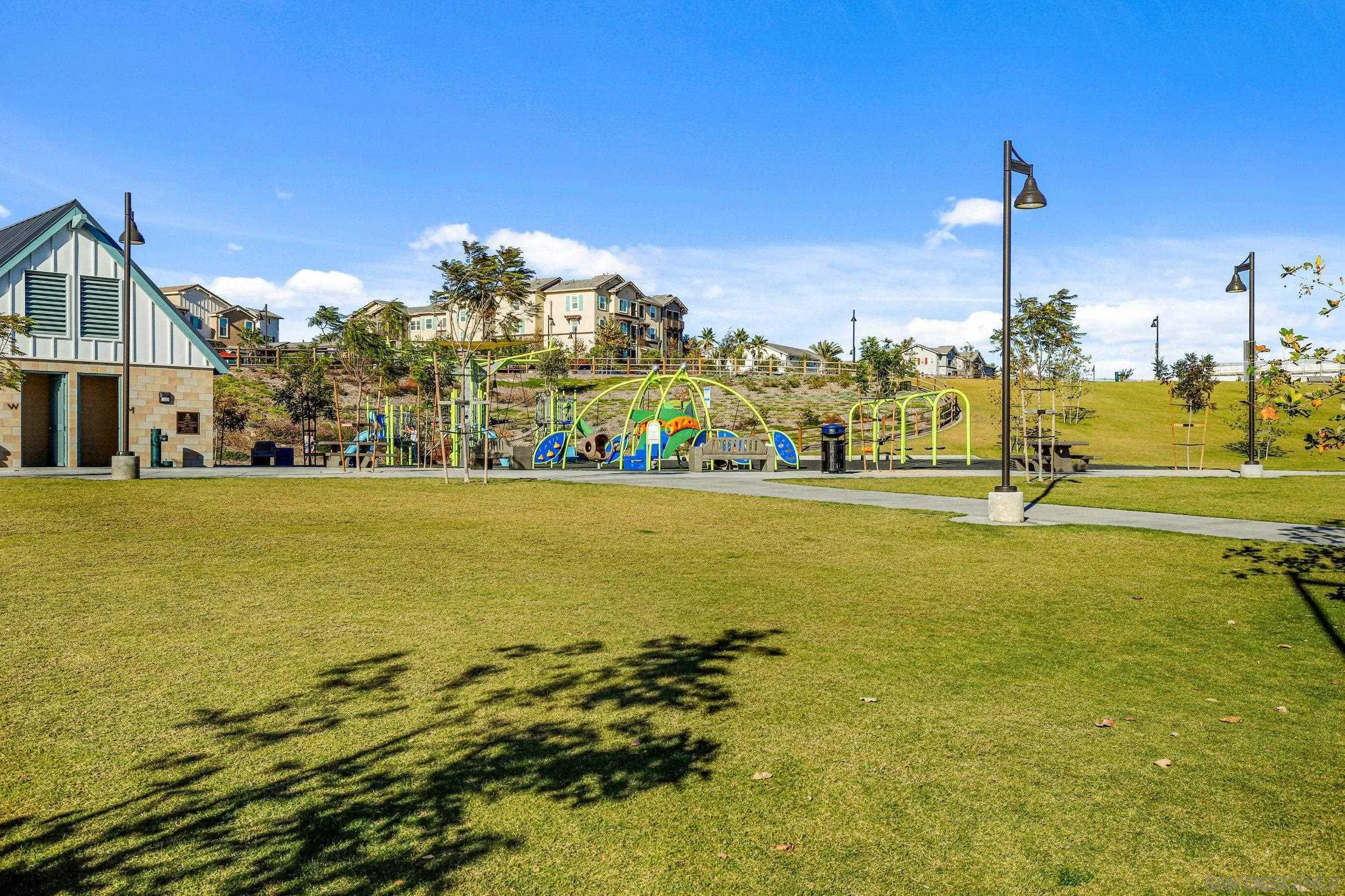 https://cdn.realtyfeed.com/cdn/127/260014852/017868a4d09fcf100dce1422030bb781.webp