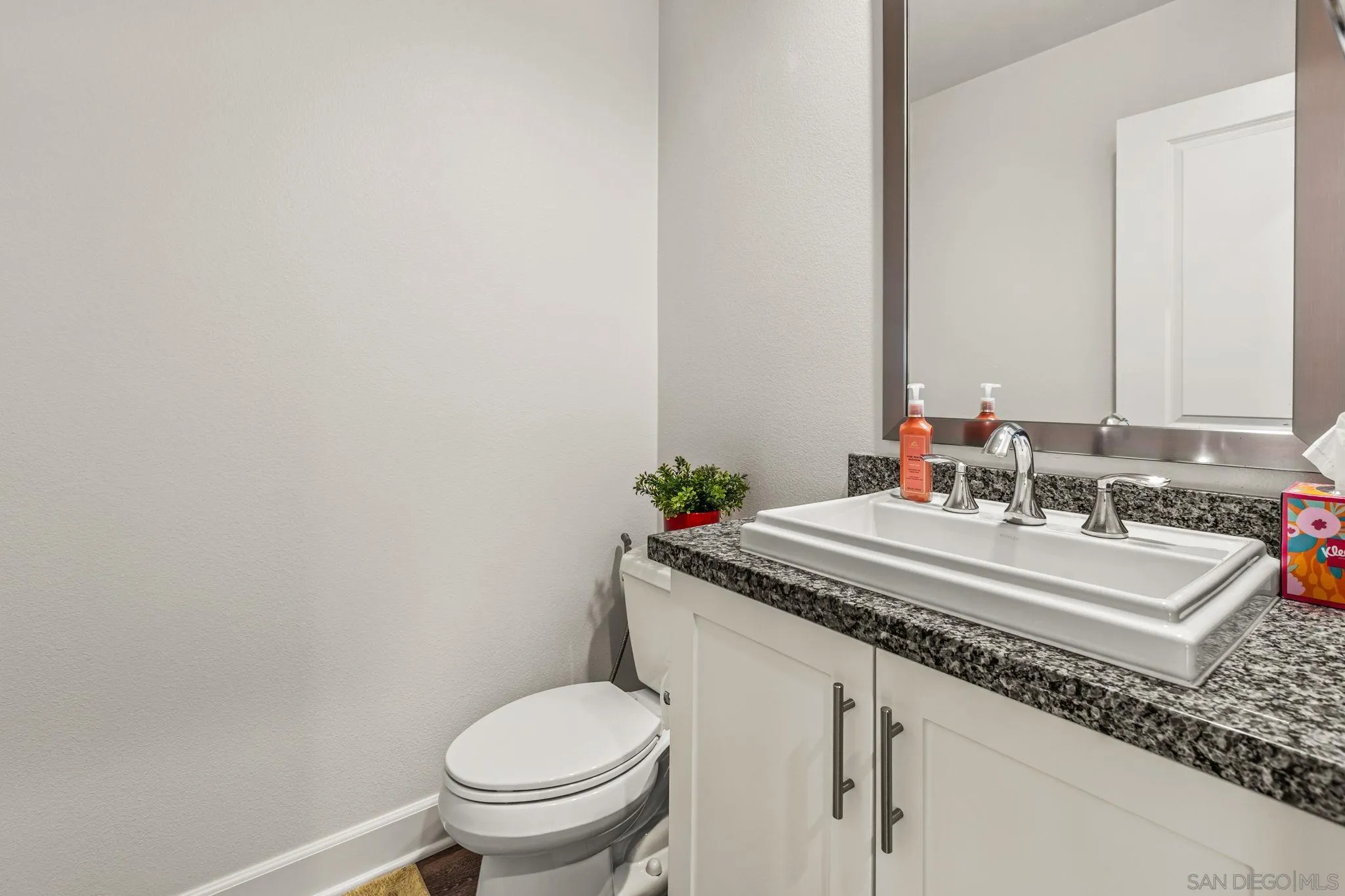 https://cdn.realtyfeed.com/cdn/127/260014852/2ad23c3348e106ed8c54497b2f719429.webp