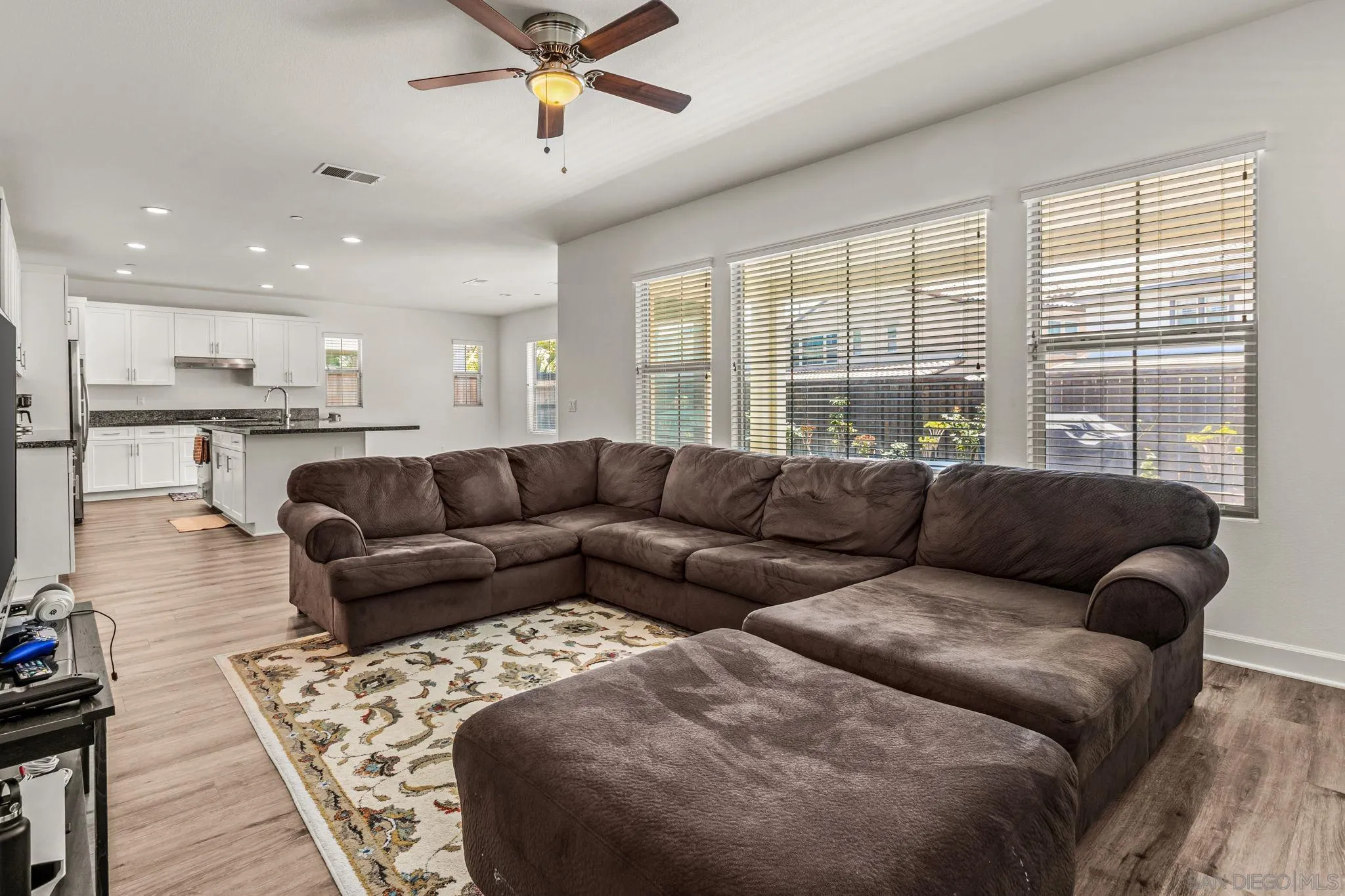 1138 Camino Levante, Chula Vista, CA 91913 - Photo 2 of 39, Chula Vista, CA