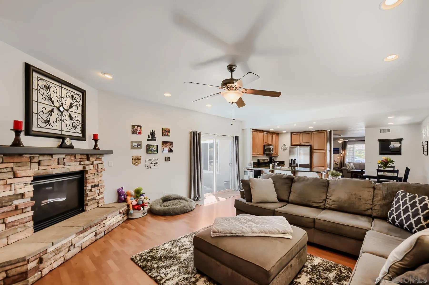 https://cdn.realtyfeed.com/cdn/127/260014854/181327a082ba9955d82e185b63878819.webp