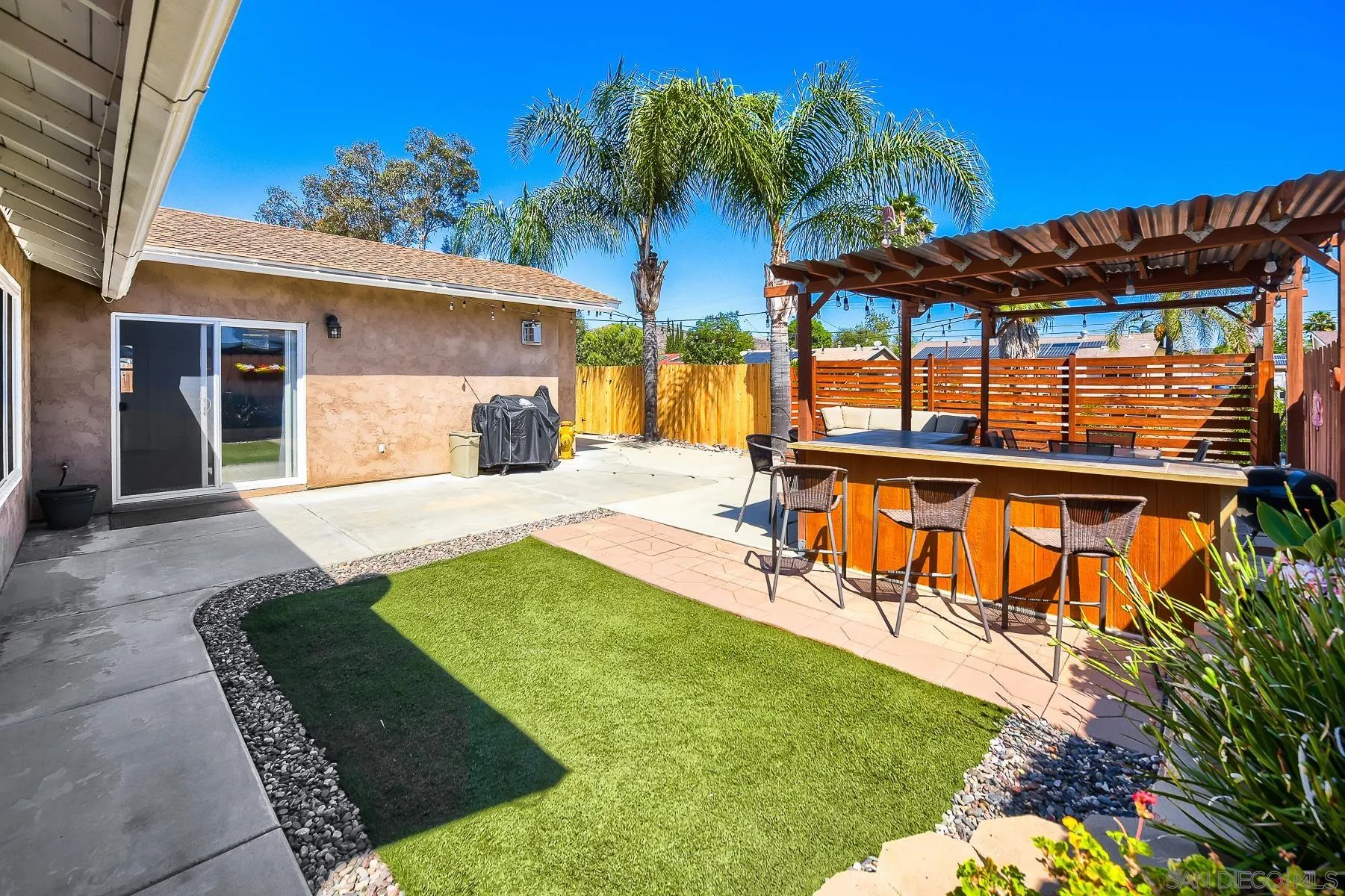 https://cdn.realtyfeed.com/cdn/127/260014854/67e3a4f1b309295f061c0652b350c83c.webp