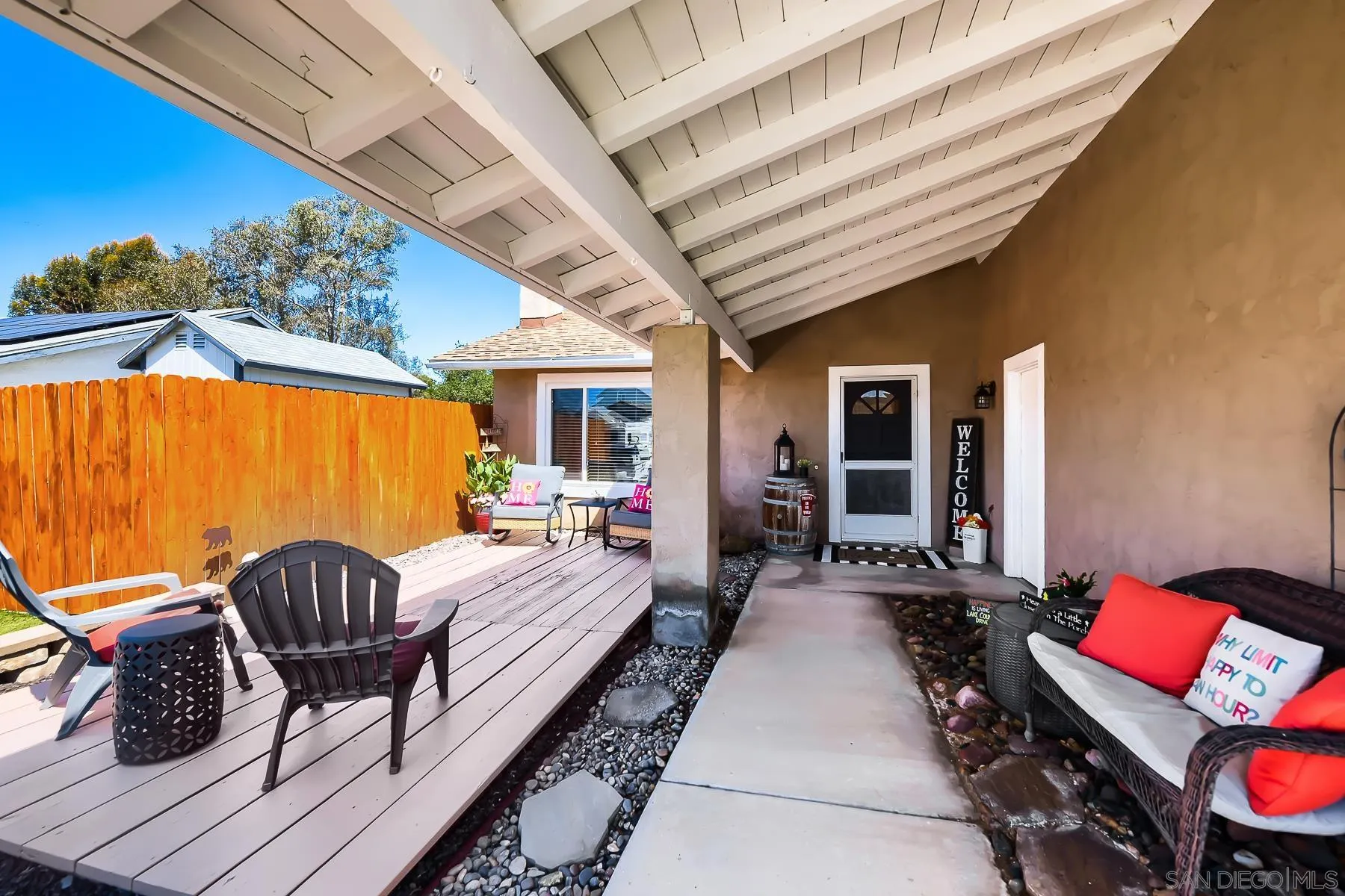 https://cdn.realtyfeed.com/cdn/127/260014854/9e5f2c88367bd80cc9098bdc48442a21.webp