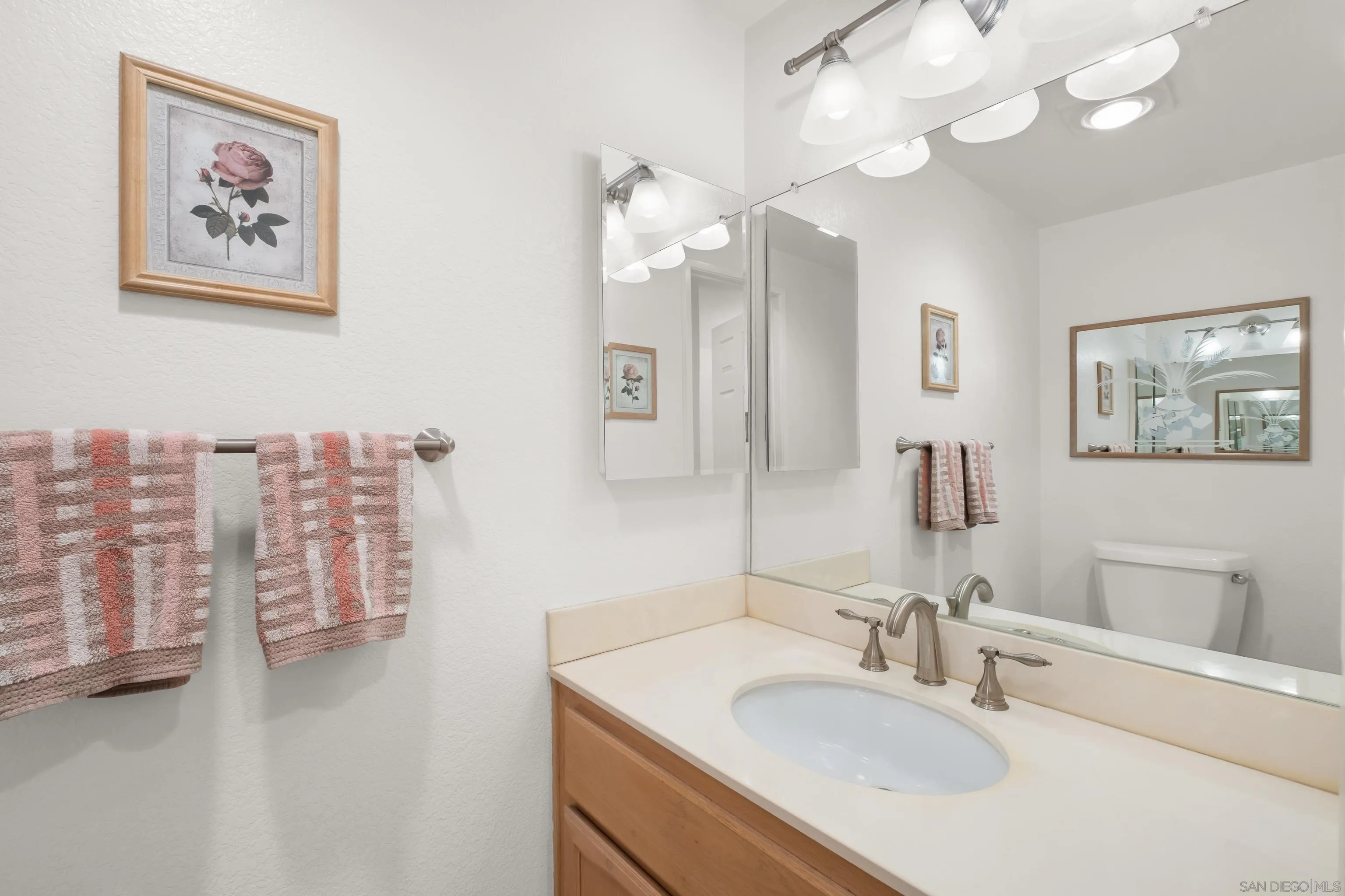 https://cdn.realtyfeed.com/cdn/127/260014855/a8dc0a9ed72590289d9f35962a6fd129.webp