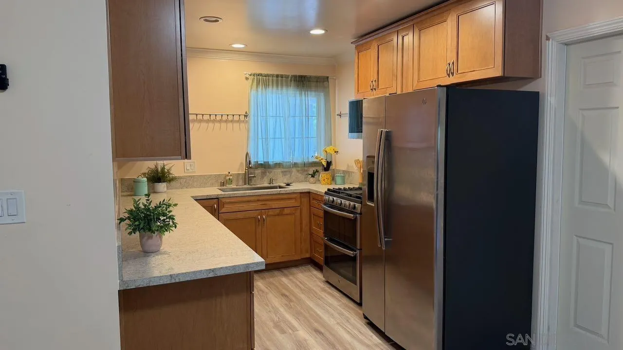 https://cdn.realtyfeed.com/cdn/127/260014859/cedda84a774c3ecbce80e40d2325161c.webp