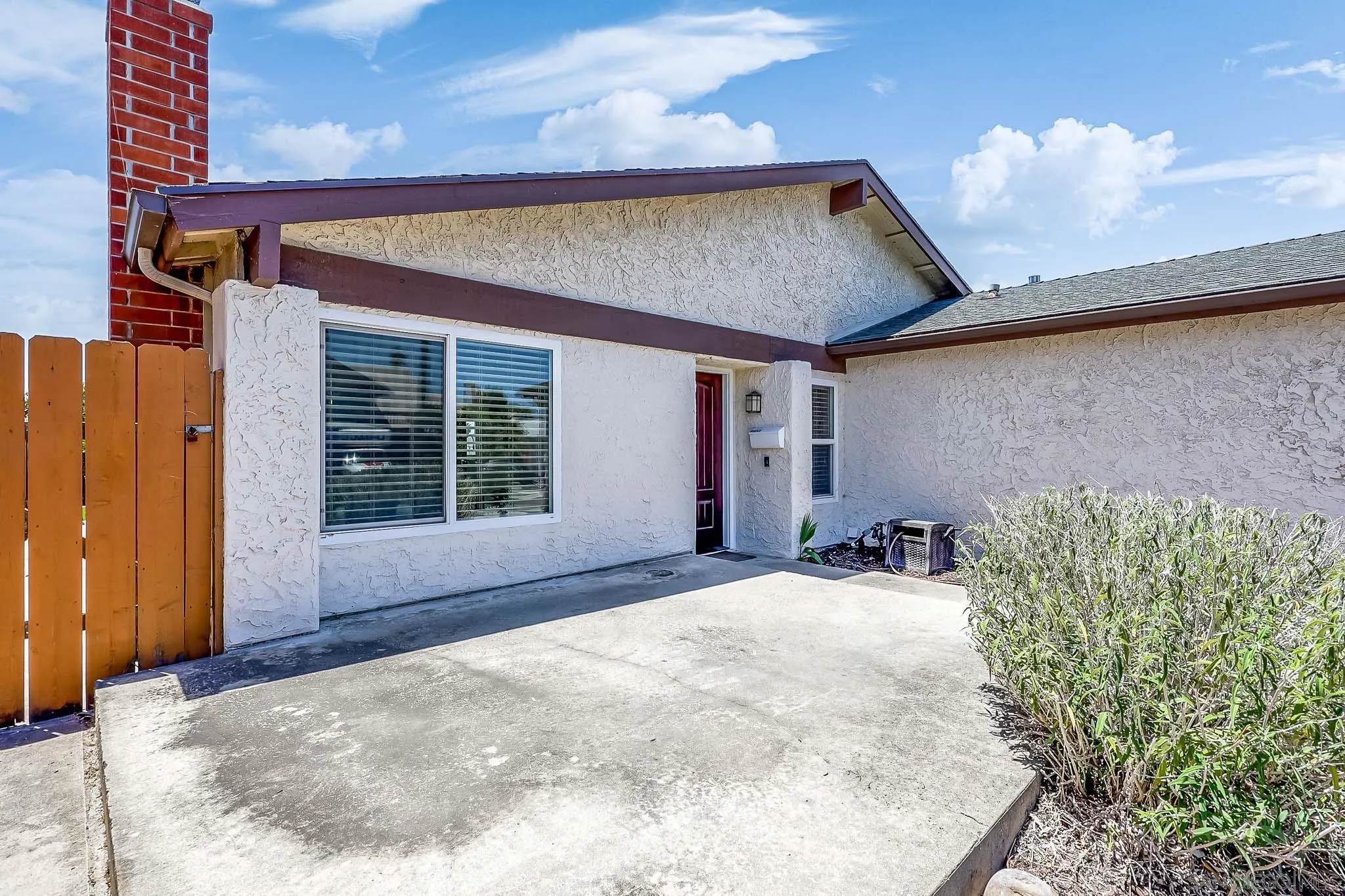 https://cdn.realtyfeed.com/cdn/127/260014860/1b545ba51761c361a5d8b670f2543e8c.webp