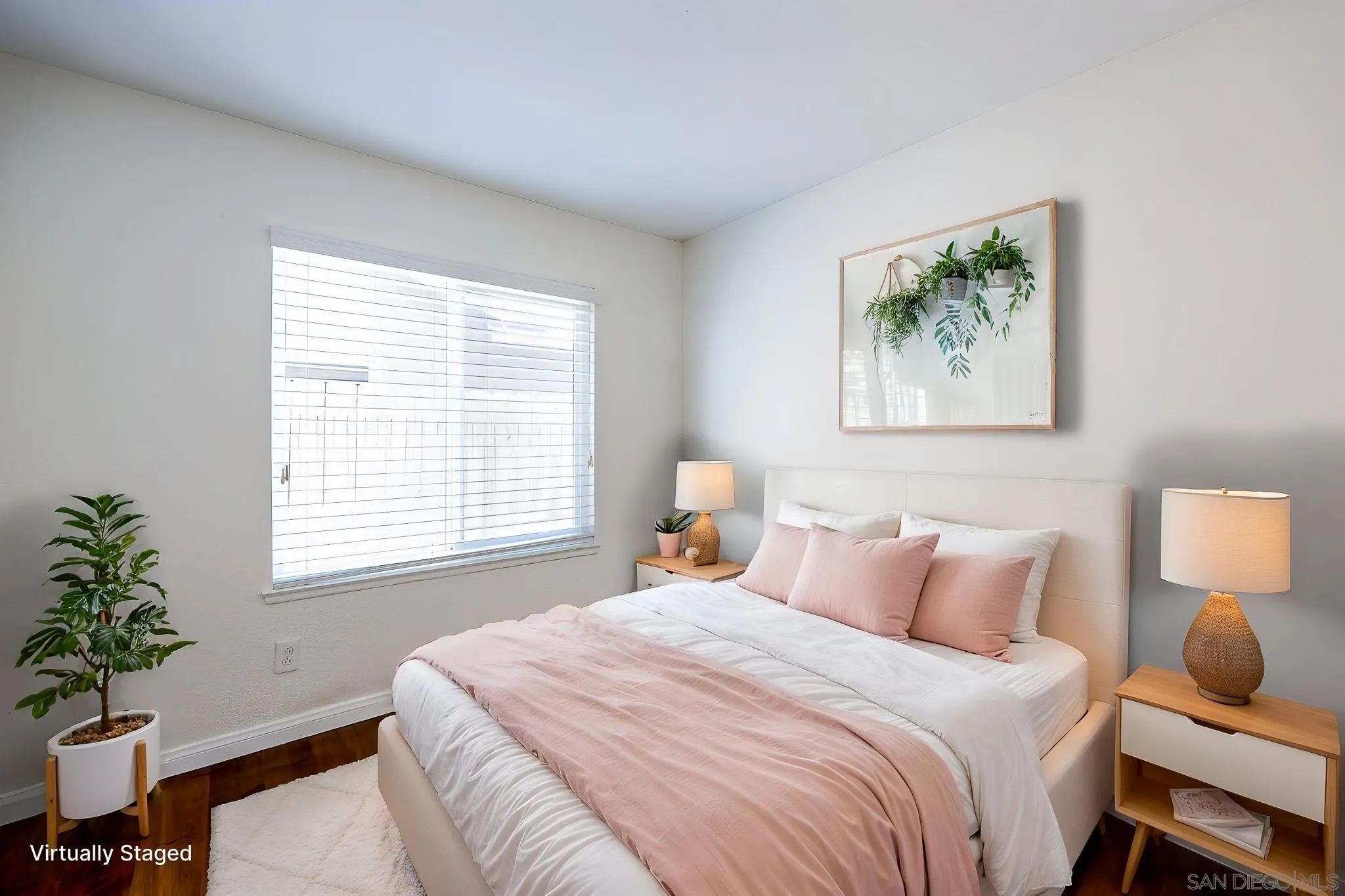 https://cdn.realtyfeed.com/cdn/127/260014860/9f3cb6ea984121fe3a90bbd46459b498.webp
