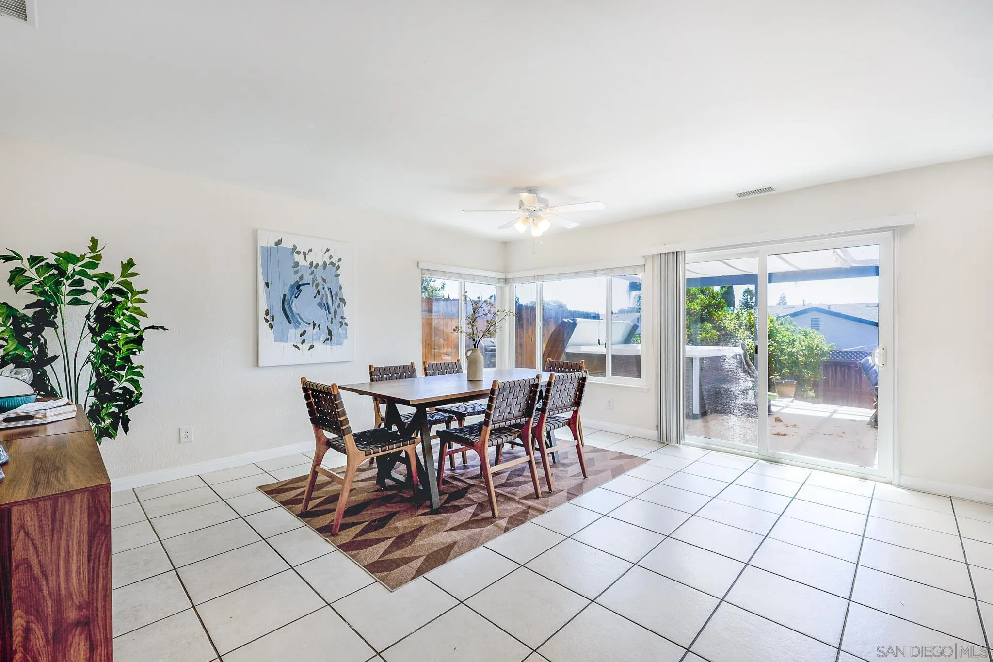 https://cdn.realtyfeed.com/cdn/127/260014860/e2ca60a875a351c75ddb2c6890ef7ee5.webp