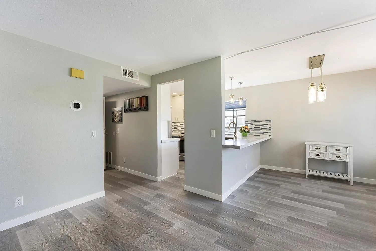 https://cdn.realtyfeed.com/cdn/127/260014866/02e02ab499d9a6afa26c8819aa40cd96.webp