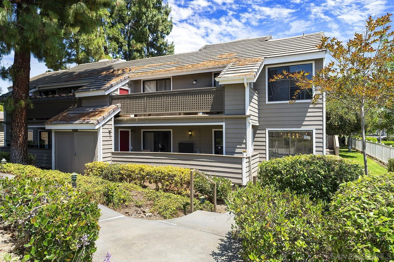 https://cdn.realtyfeed.com/cdn/127/260014866/0b91653b8969a66eb0d34963e64920ab.webp