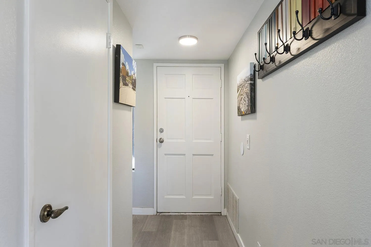 https://cdn.realtyfeed.com/cdn/127/260014866/9184b09db01f45d855d3cda7053edecd.webp