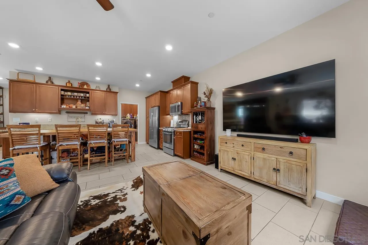 Photo #10: 260014867 Listing: Photo #10