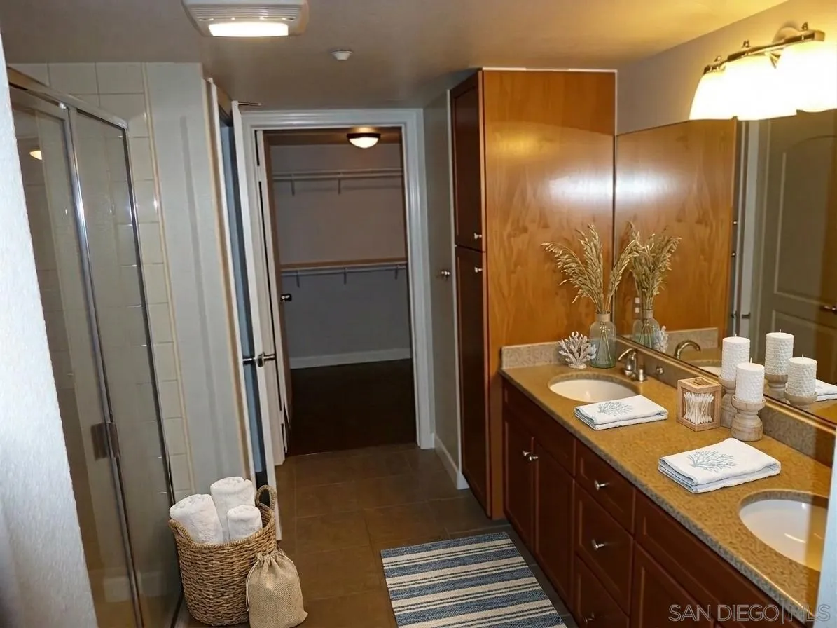 https://cdn.realtyfeed.com/cdn/127/260014870/6bdf9e2f7021edfe577056f913de6592.webp