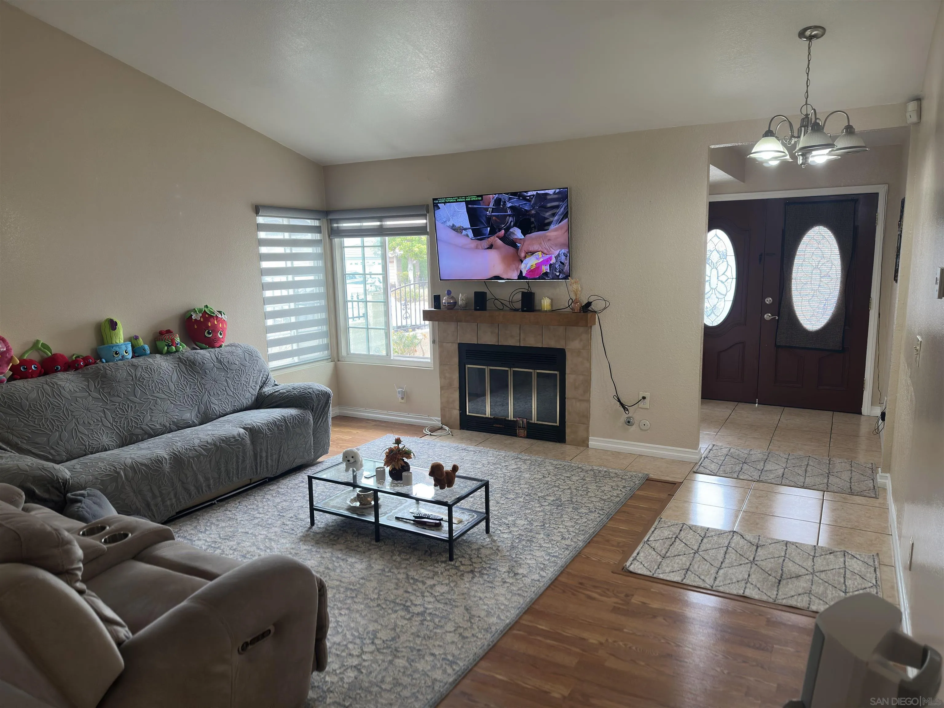 https://cdn.realtyfeed.com/cdn/127/260014871/934faaa63dabd156270cf4d6b0b706b6.webp