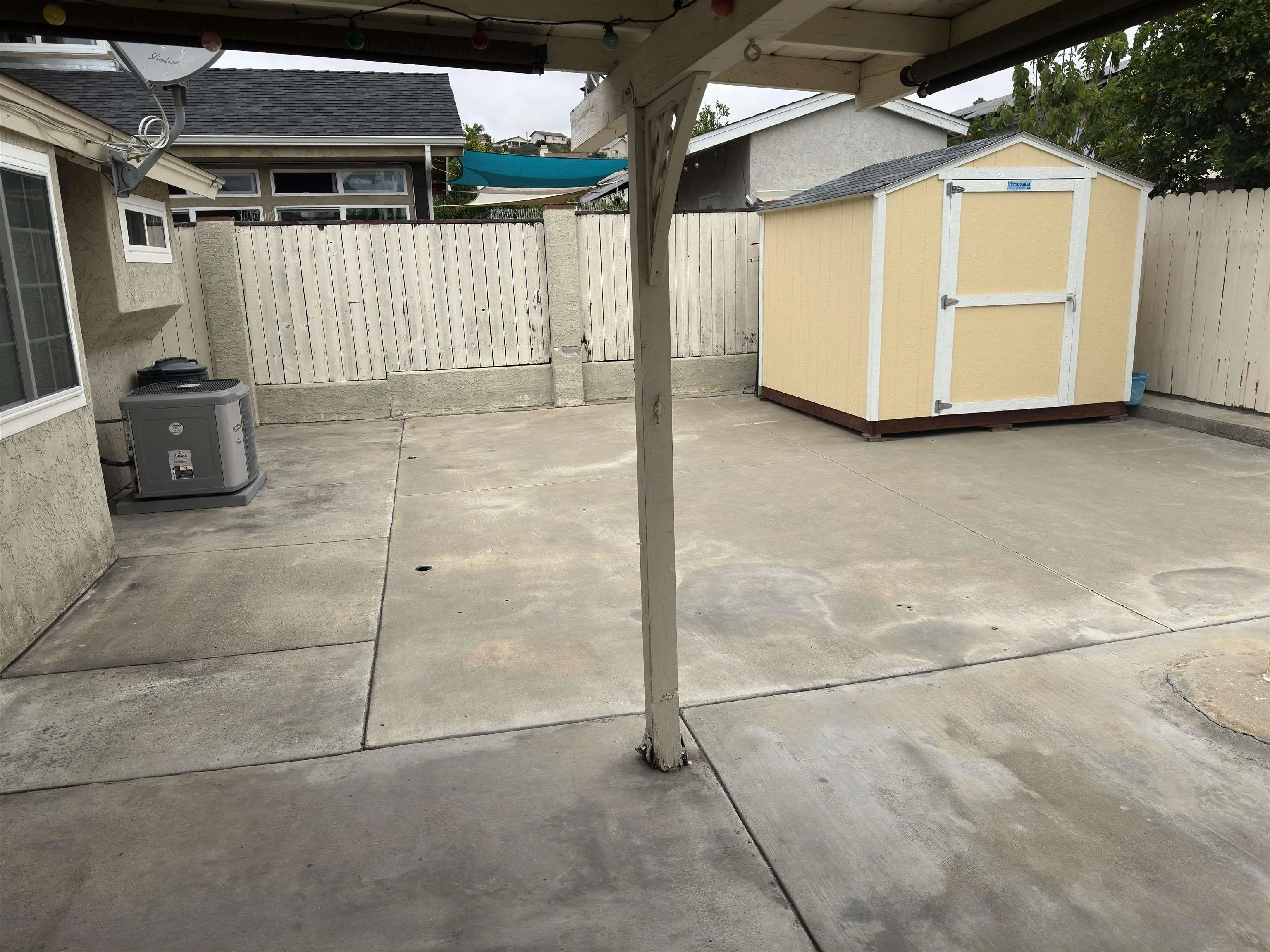 https://cdn.realtyfeed.com/cdn/127/260014871/f1f172e33c78592897a5e9962f262e92.webp