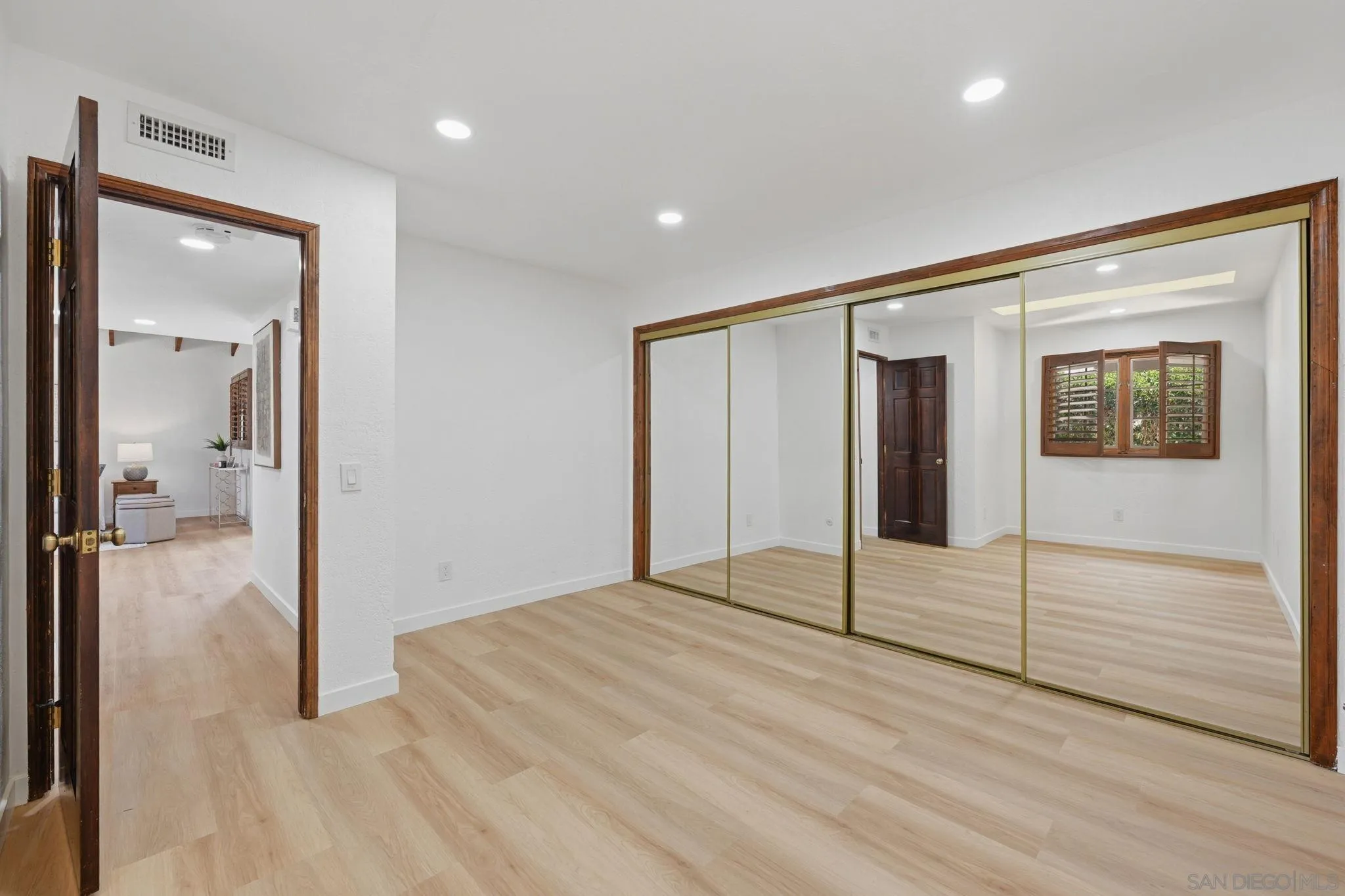 Photo #22: 260014874 Listing: Photo #22