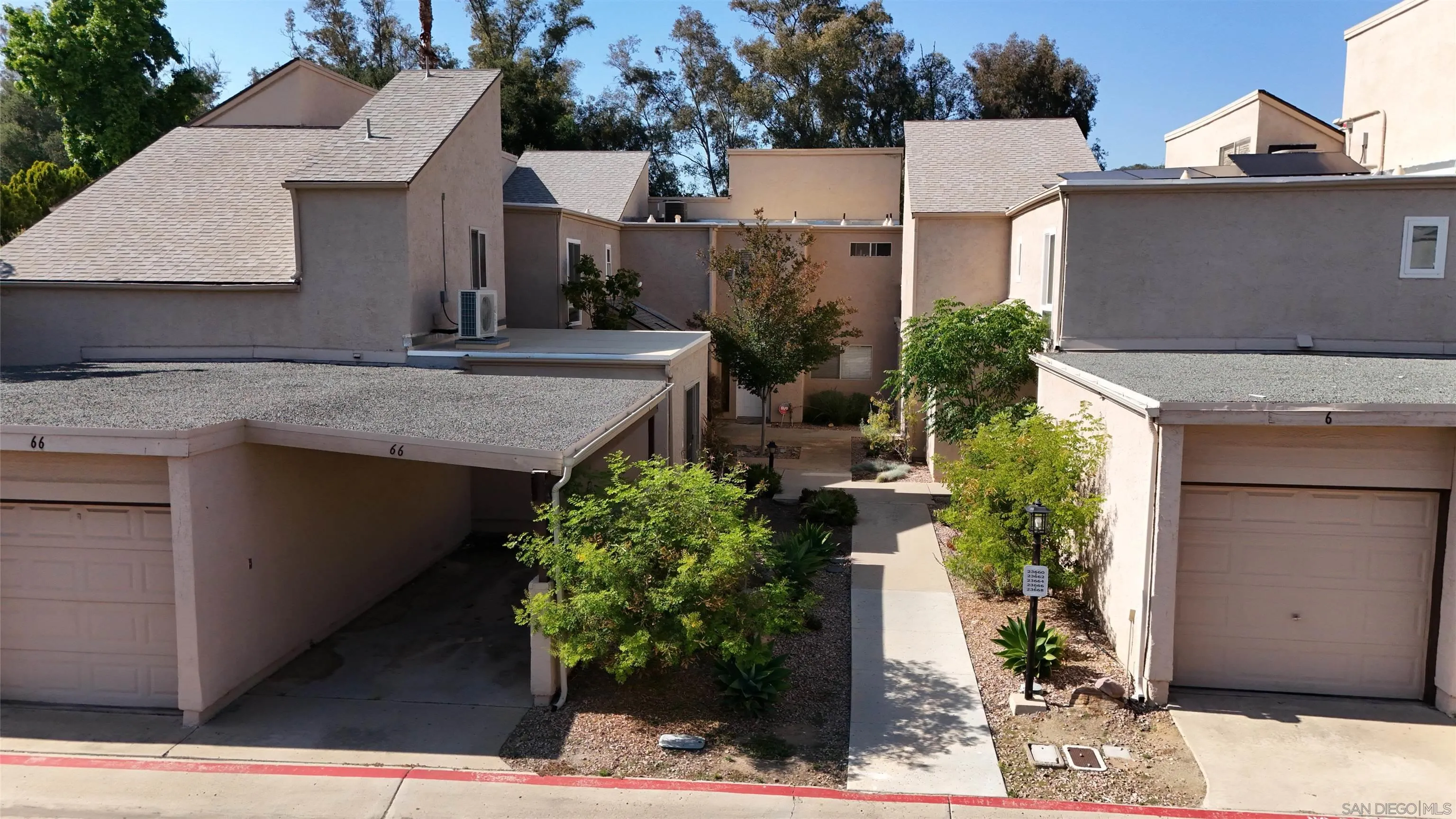 Photo #3: 260014875 Listing: Photo #3