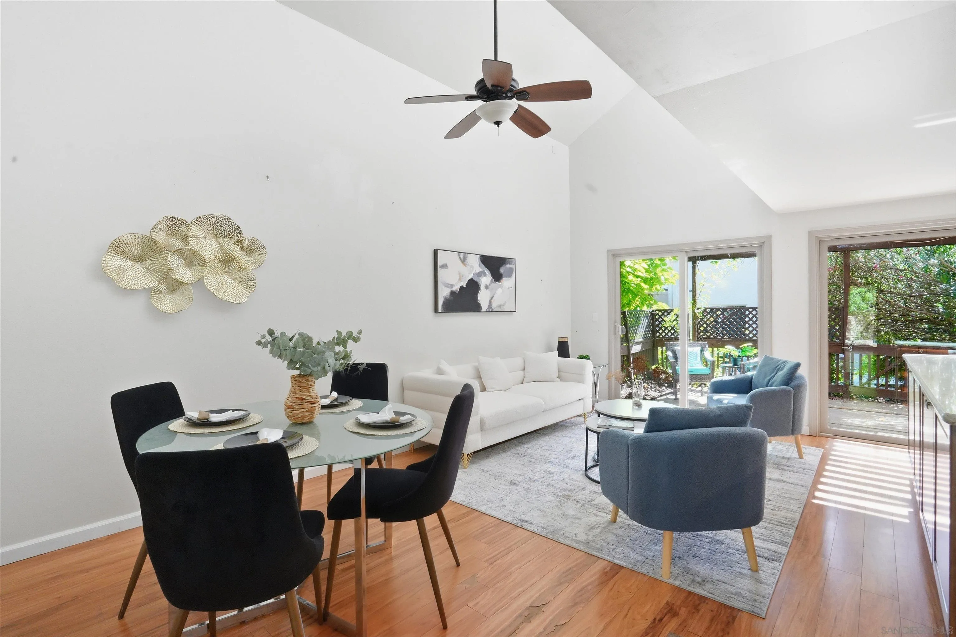 Photo #10: 260014875 Listing: Photo #10