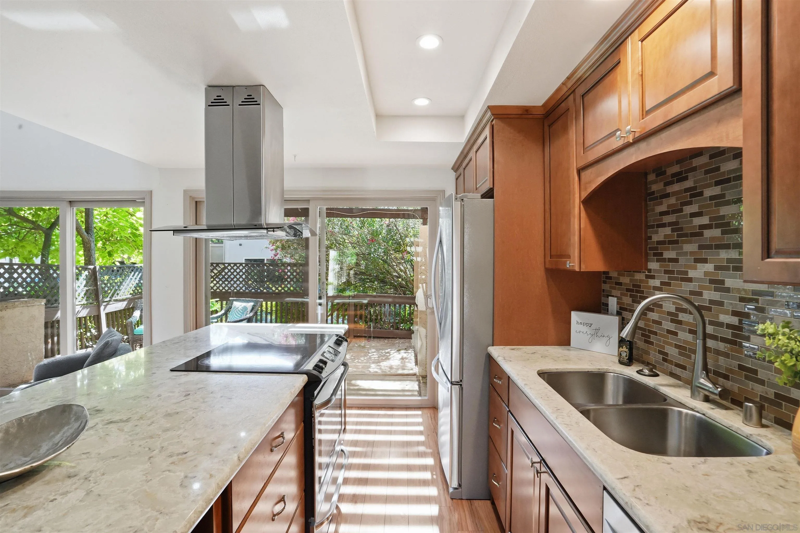 Photo #13: 260014875 Listing: Photo #13