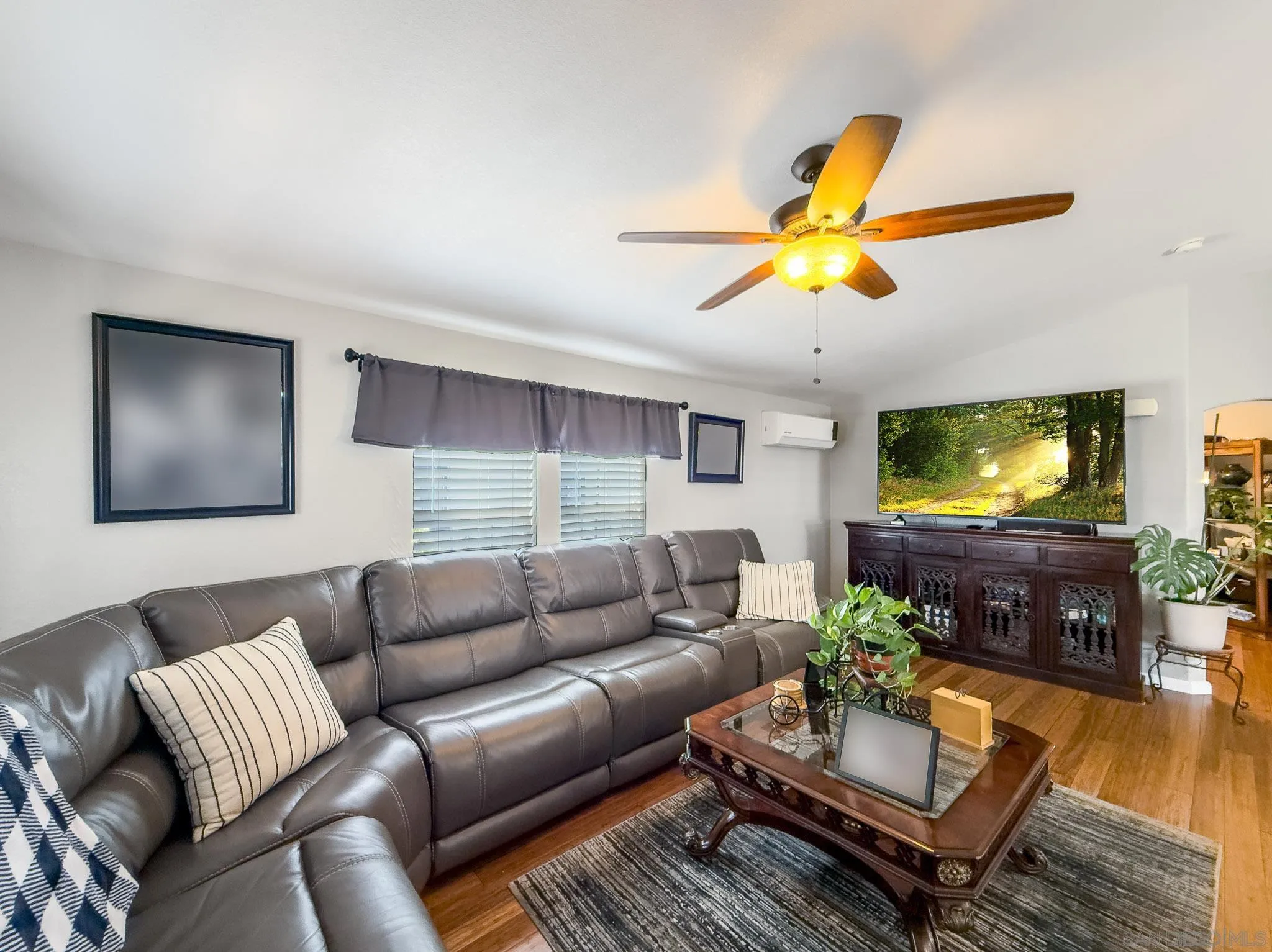 https://cdn.realtyfeed.com/cdn/127/260014876/477930b1a811a24ece82c4d308e85335.webp