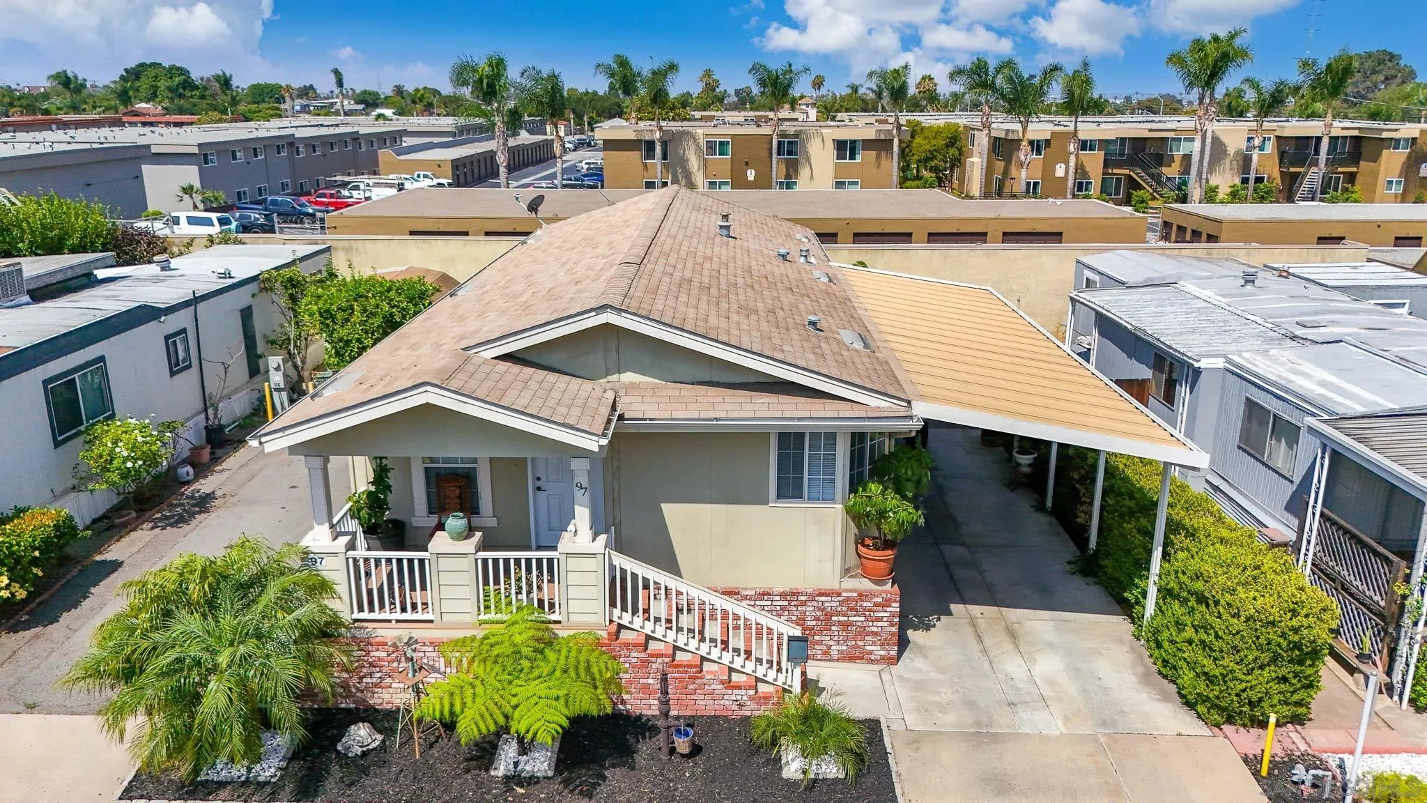 https://cdn.realtyfeed.com/cdn/127/260014876/b7f55c81f40ff9edb5b742f0c102defd.webp