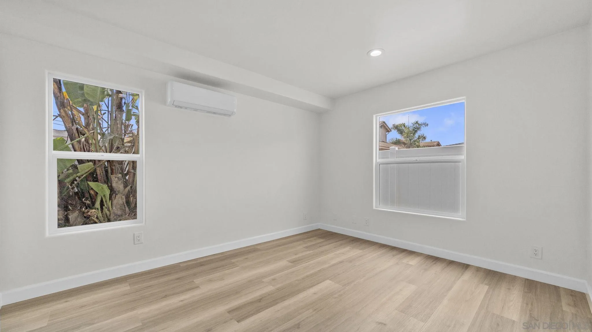 https://cdn.realtyfeed.com/cdn/127/260014877/b10b7399d051b2dacd4a7fe81c8d01ec.webp