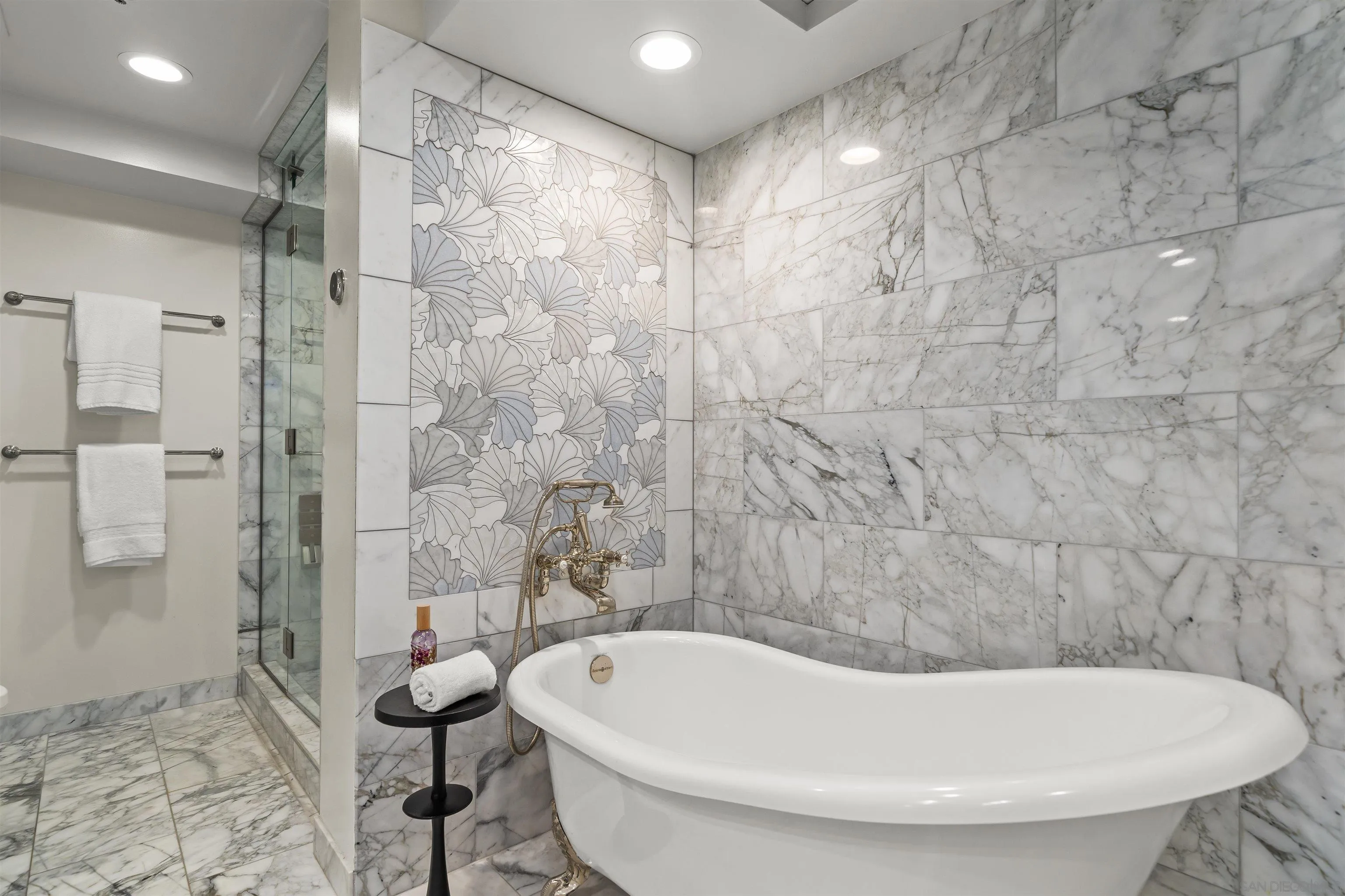 Photo #6: 260014878 Listing: Photo #6
