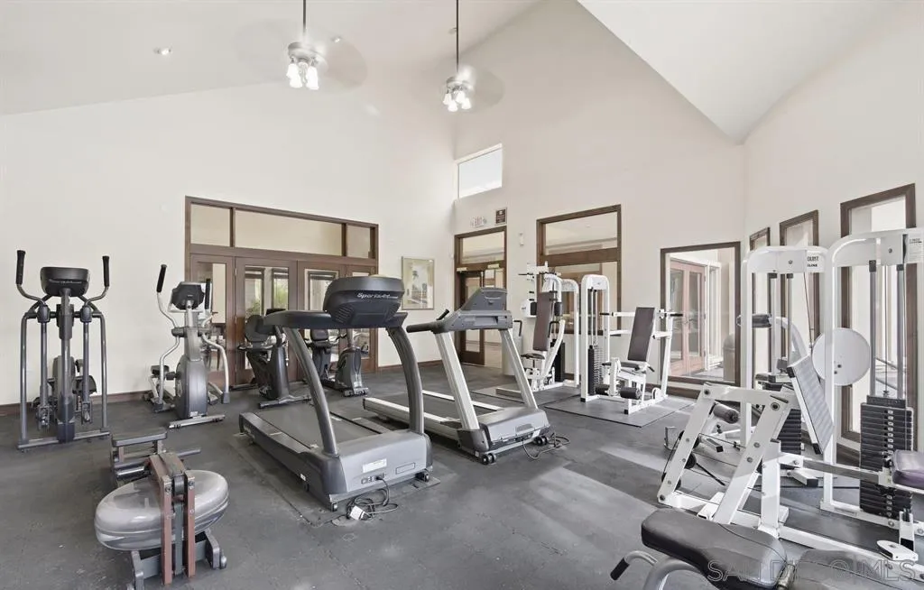https://cdn.realtyfeed.com/cdn/127/260014879/a93a8770aea977af1123694afe6b14e9.webp
