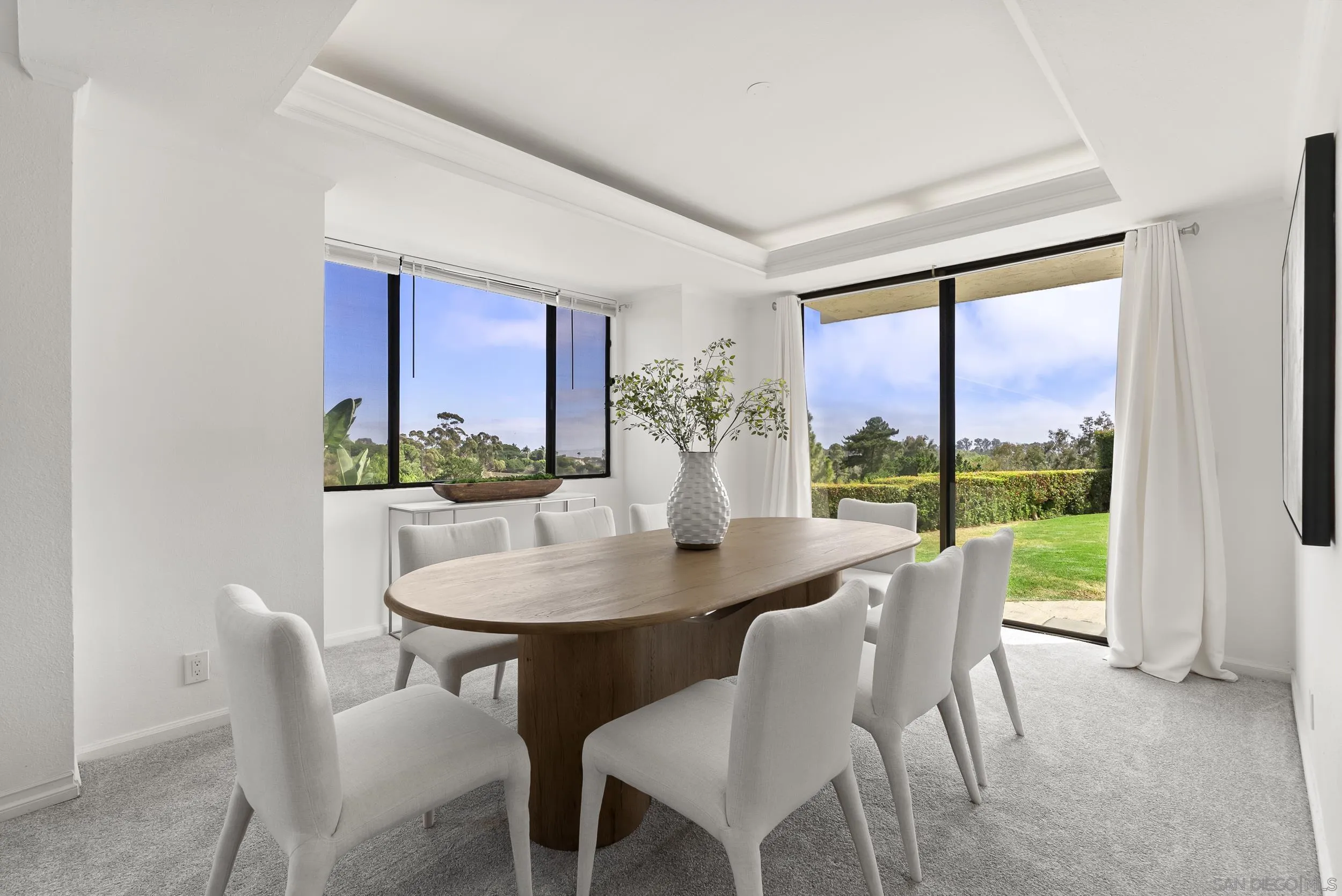 https://cdn.realtyfeed.com/cdn/127/260014880/18254d628041192eae2bf77ab475b180.webp