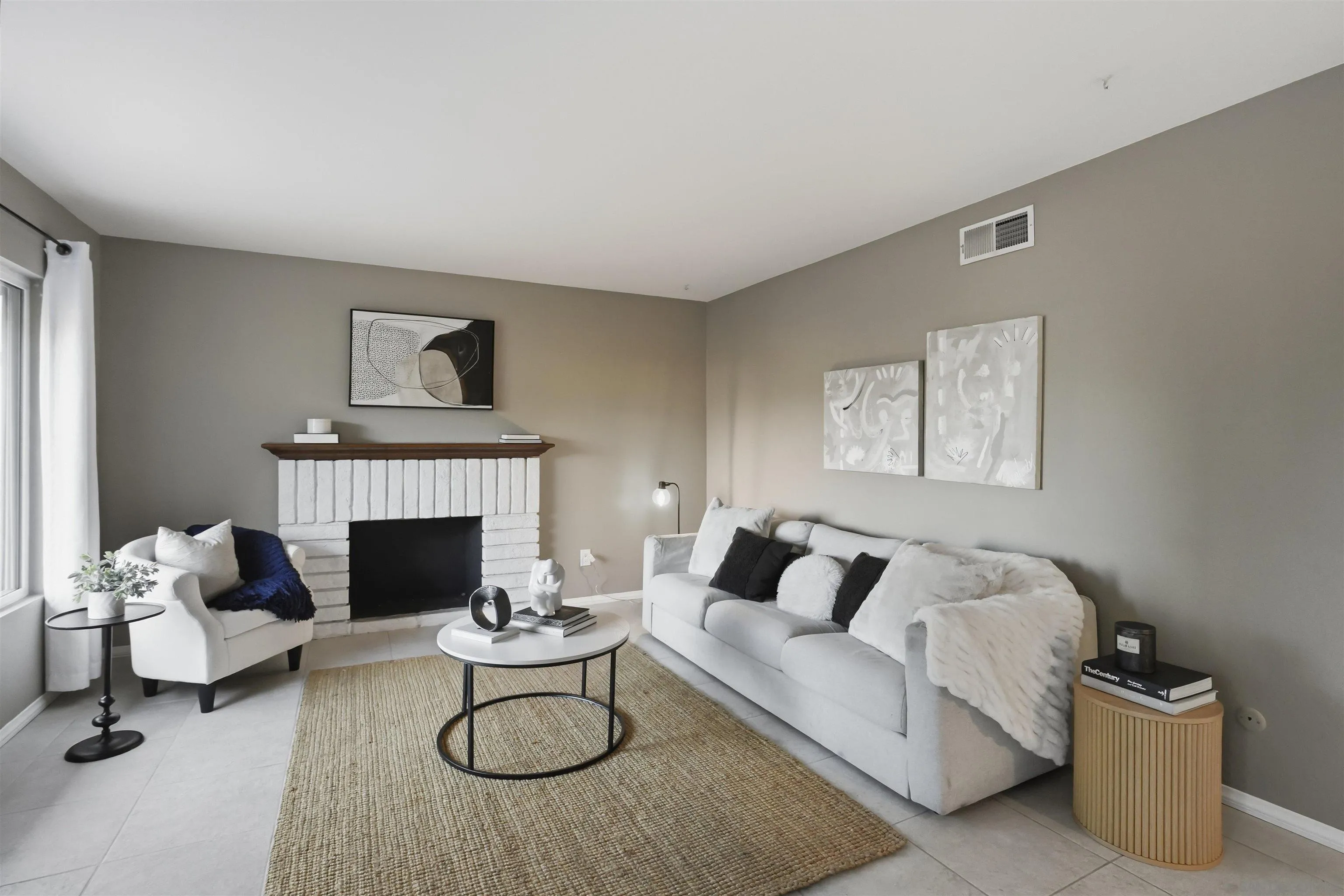 https://cdn.realtyfeed.com/cdn/127/260014881/62e576c1d4cc554c16b4266479d646f6.webp