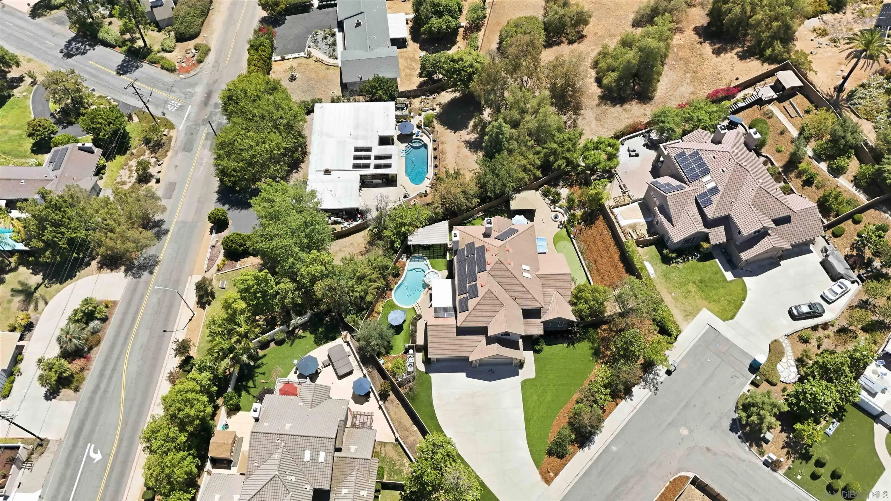 https://cdn.realtyfeed.com/cdn/127/260014882/1ada28eec4e77d1bc6d5d9268215793a.webp