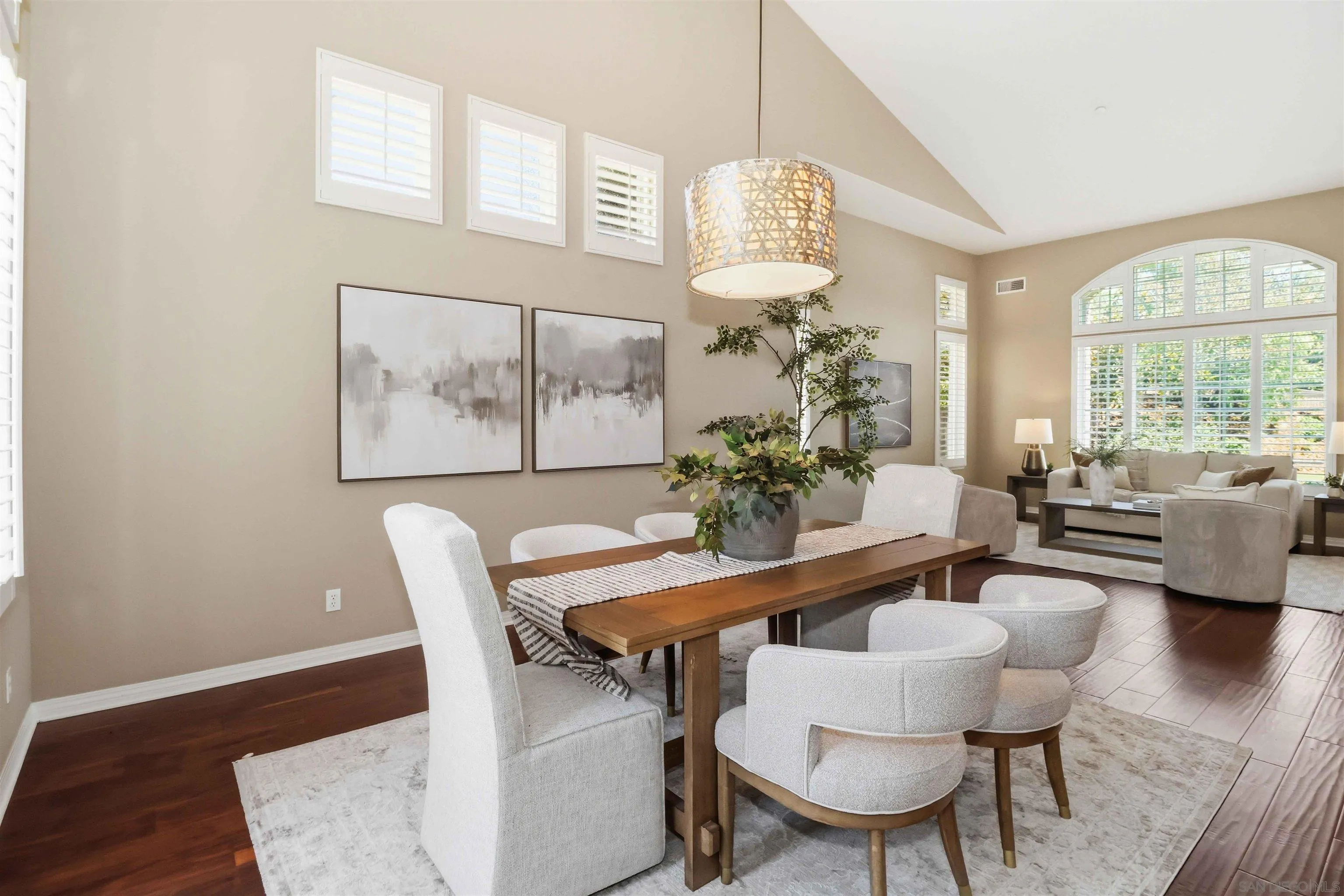 https://cdn.realtyfeed.com/cdn/127/260014882/3c59970c8ffada2b0017a52437778373.webp