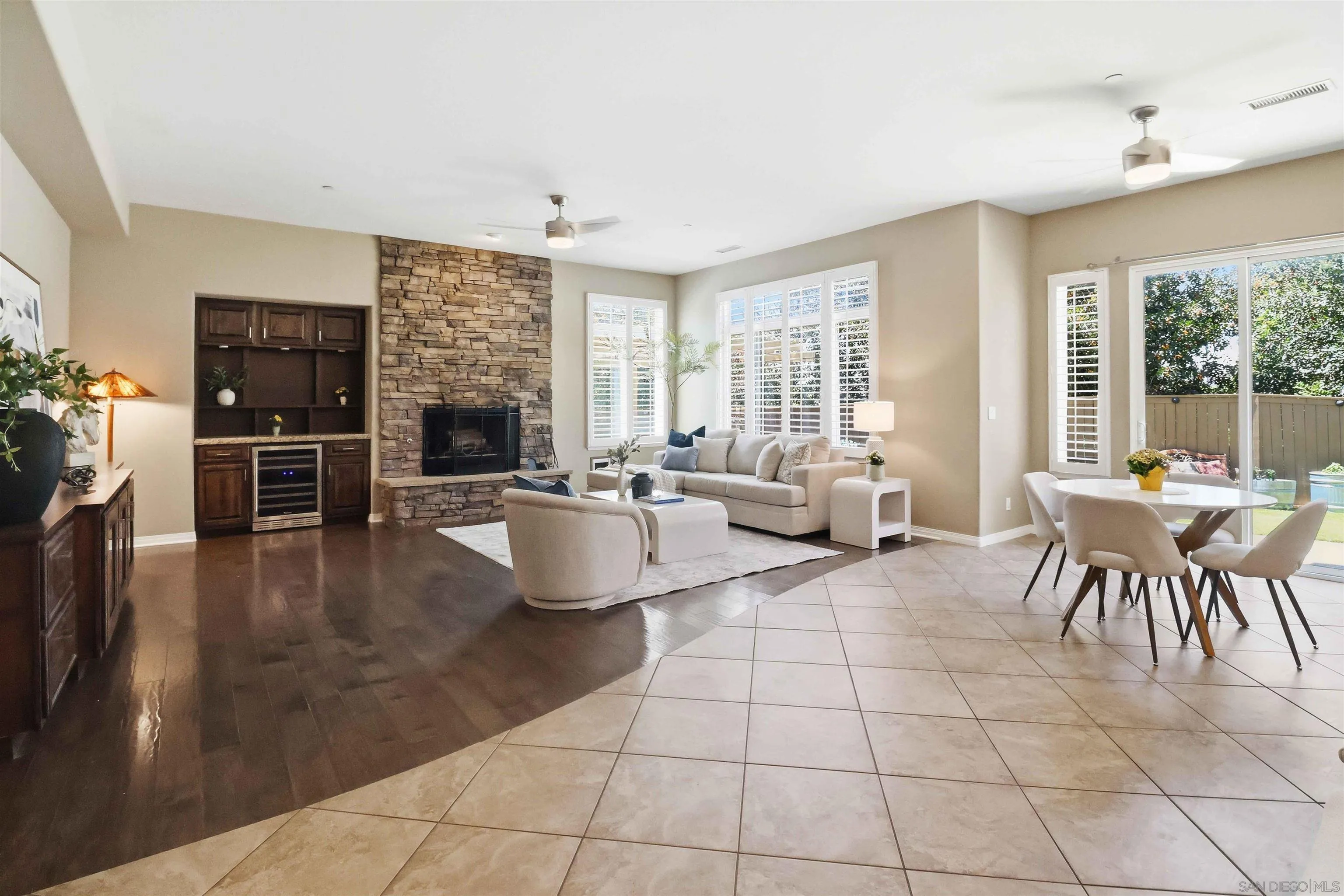 https://cdn.realtyfeed.com/cdn/127/260014882/93e04cc8c54c05026c6f9f2eed567a93.webp