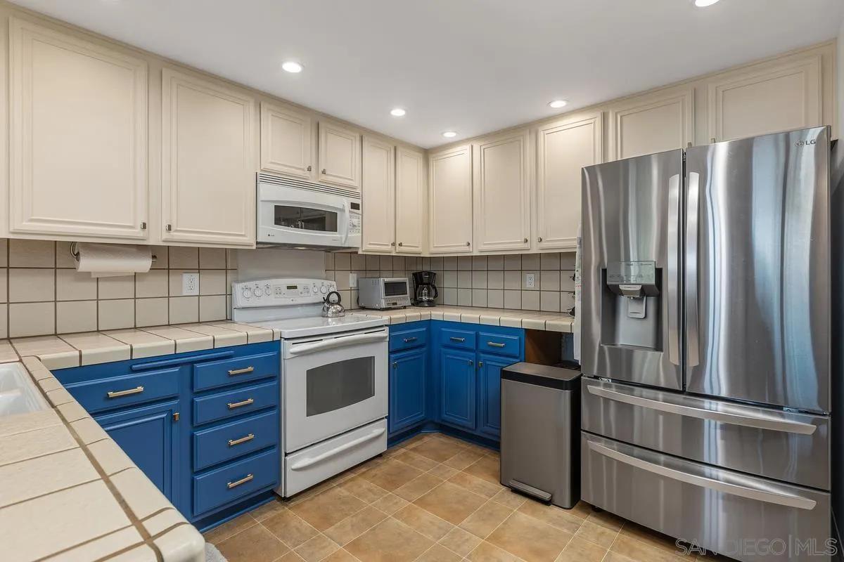 https://cdn.realtyfeed.com/cdn/127/260014884/3bbb121dcf5719555eae3c3b85db4874.webp