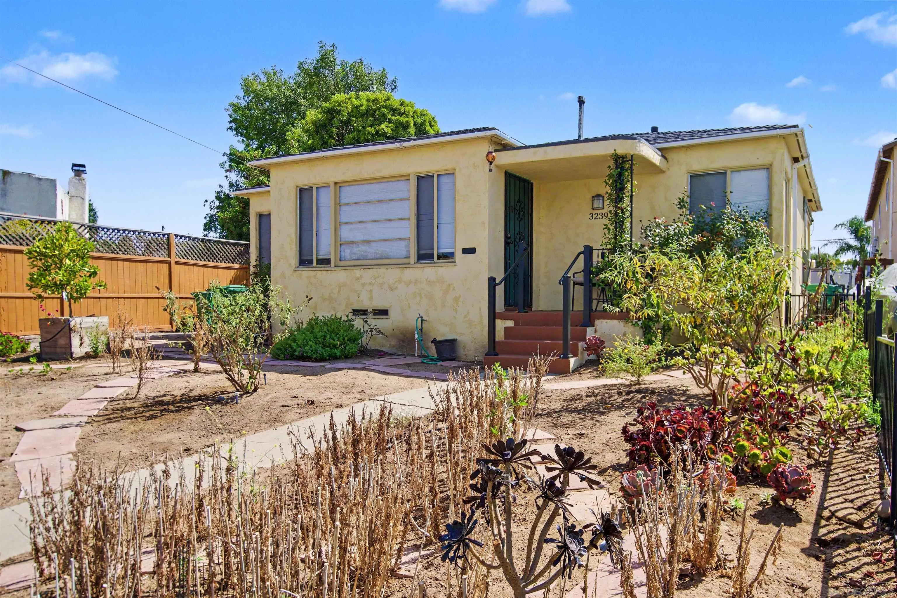 https://cdn.realtyfeed.com/cdn/127/260014885/46cad4f91d168b58ff67f3da05aad88c.webp