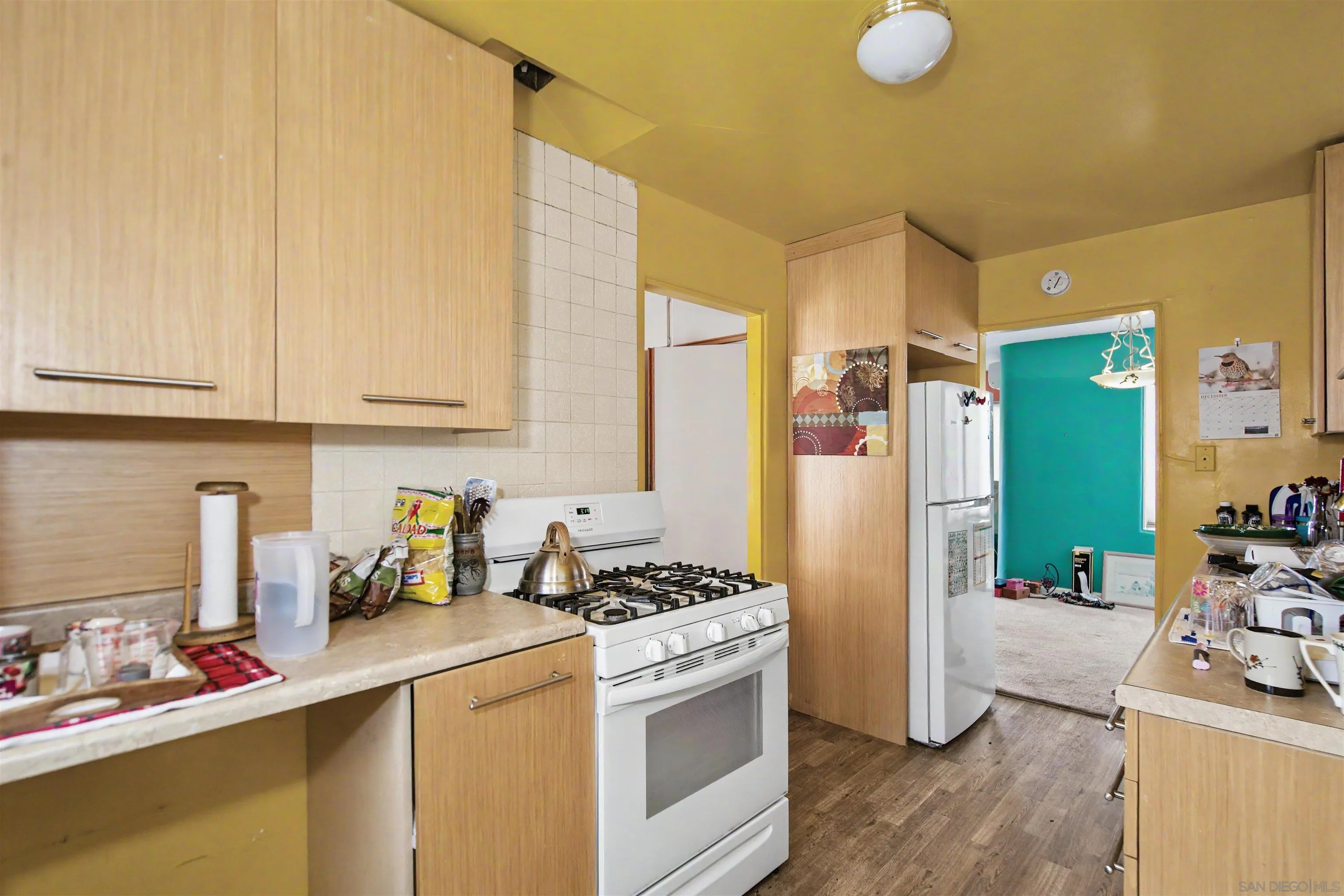https://cdn.realtyfeed.com/cdn/127/260014885/b4a725789427261d326e2a0fb7f841c5.webp