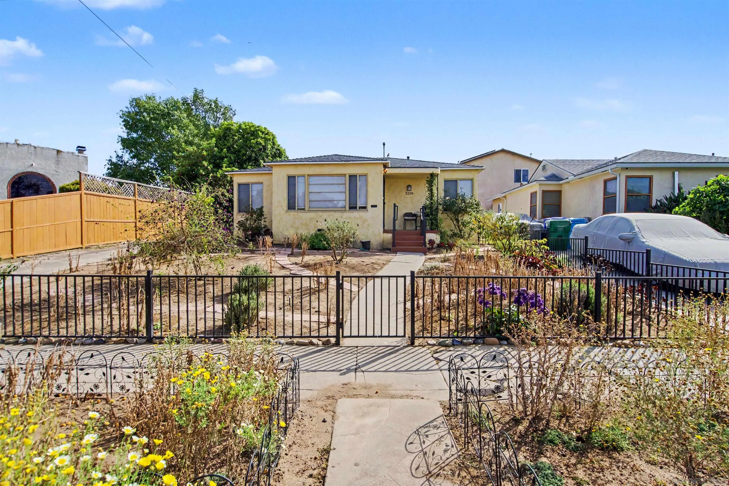https://cdn.realtyfeed.com/cdn/127/260014885/cdad9d896144fb3acb546b73991acc86.webp