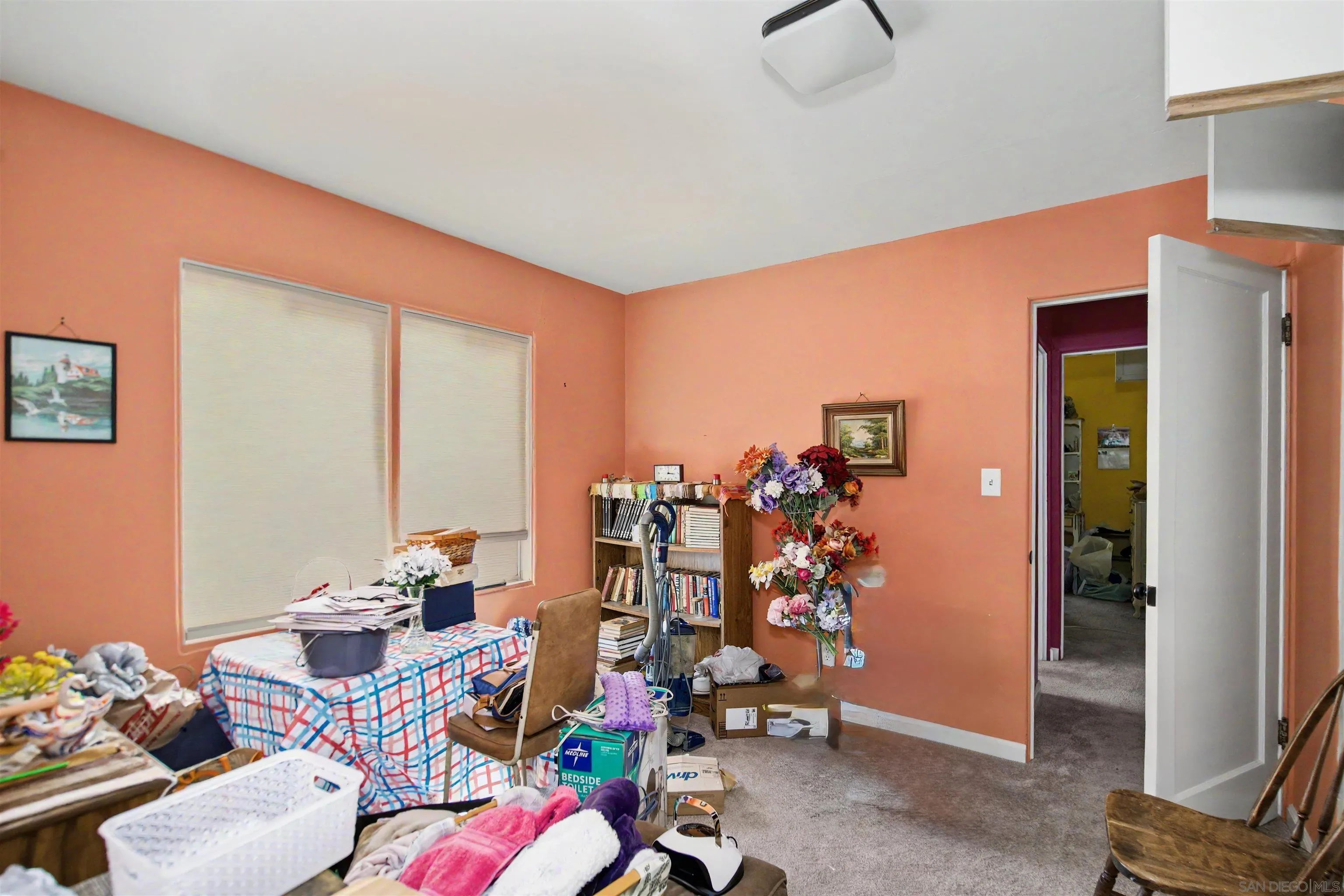 https://cdn.realtyfeed.com/cdn/127/260014885/edc578d884db602859b12917a93630ee.webp