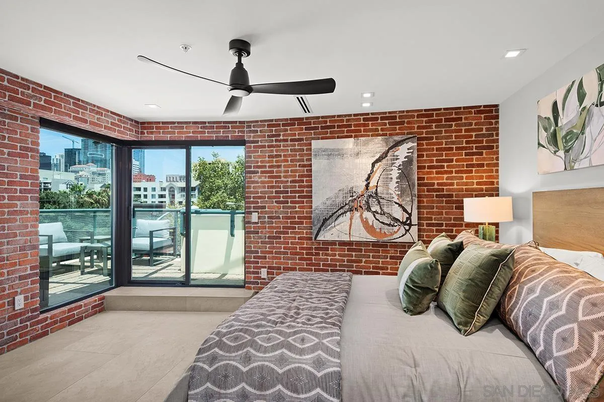 https://cdn.realtyfeed.com/cdn/127/260014888/2d1e27512a0b71c2cd32689f92c395a6.webp