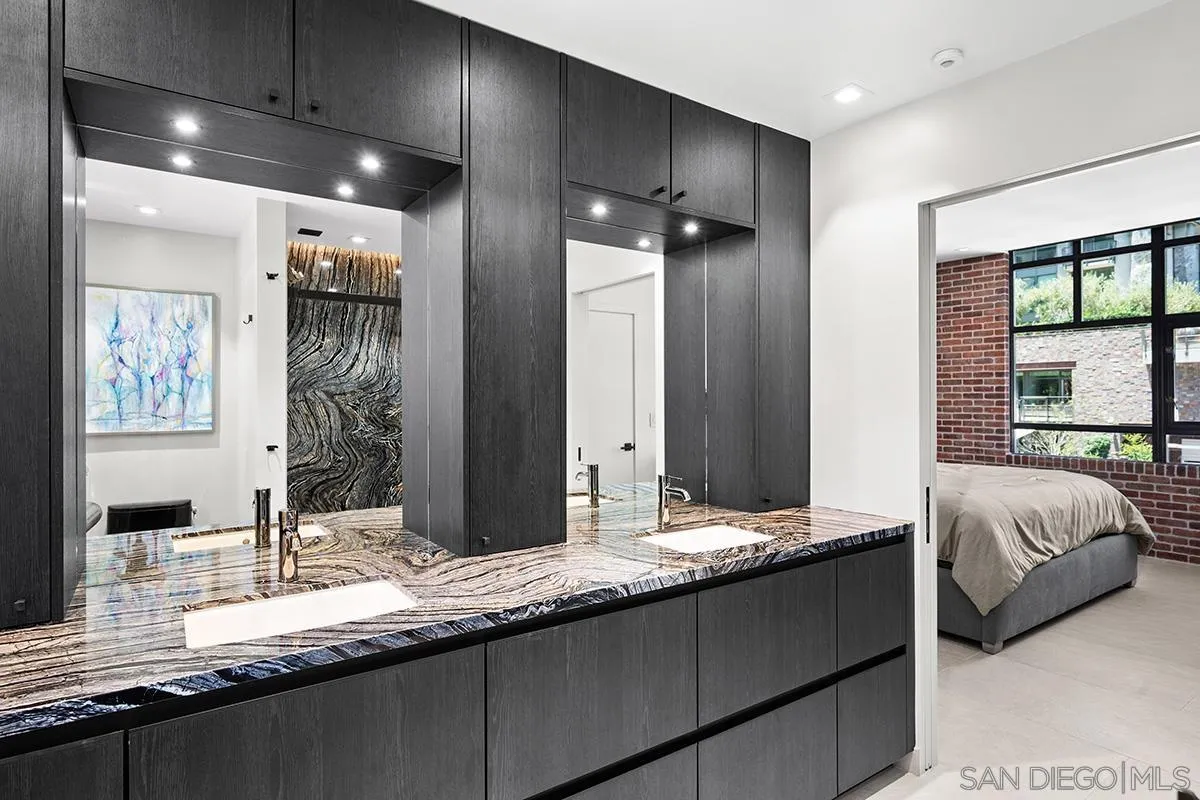 https://cdn.realtyfeed.com/cdn/127/260014888/c71a3ce310c6e57802e8984f4a78e44f.webp