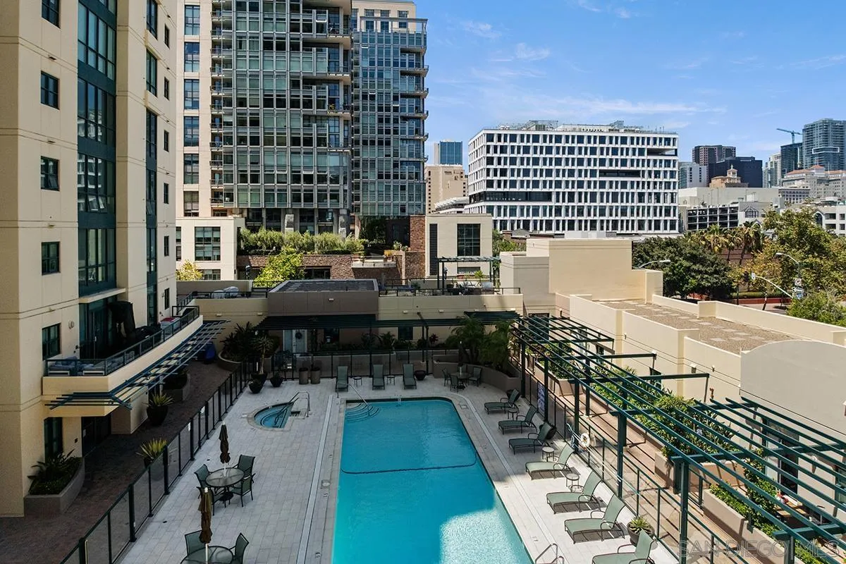https://cdn.realtyfeed.com/cdn/127/260014888/ecfbdc14f69ed55a9a52aada1bf1c314.webp