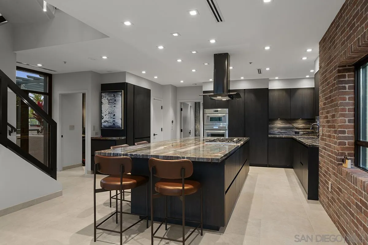 https://cdn.realtyfeed.com/cdn/127/260014888/f286a084003eda9eb91e0a9df5c7ca52.webp