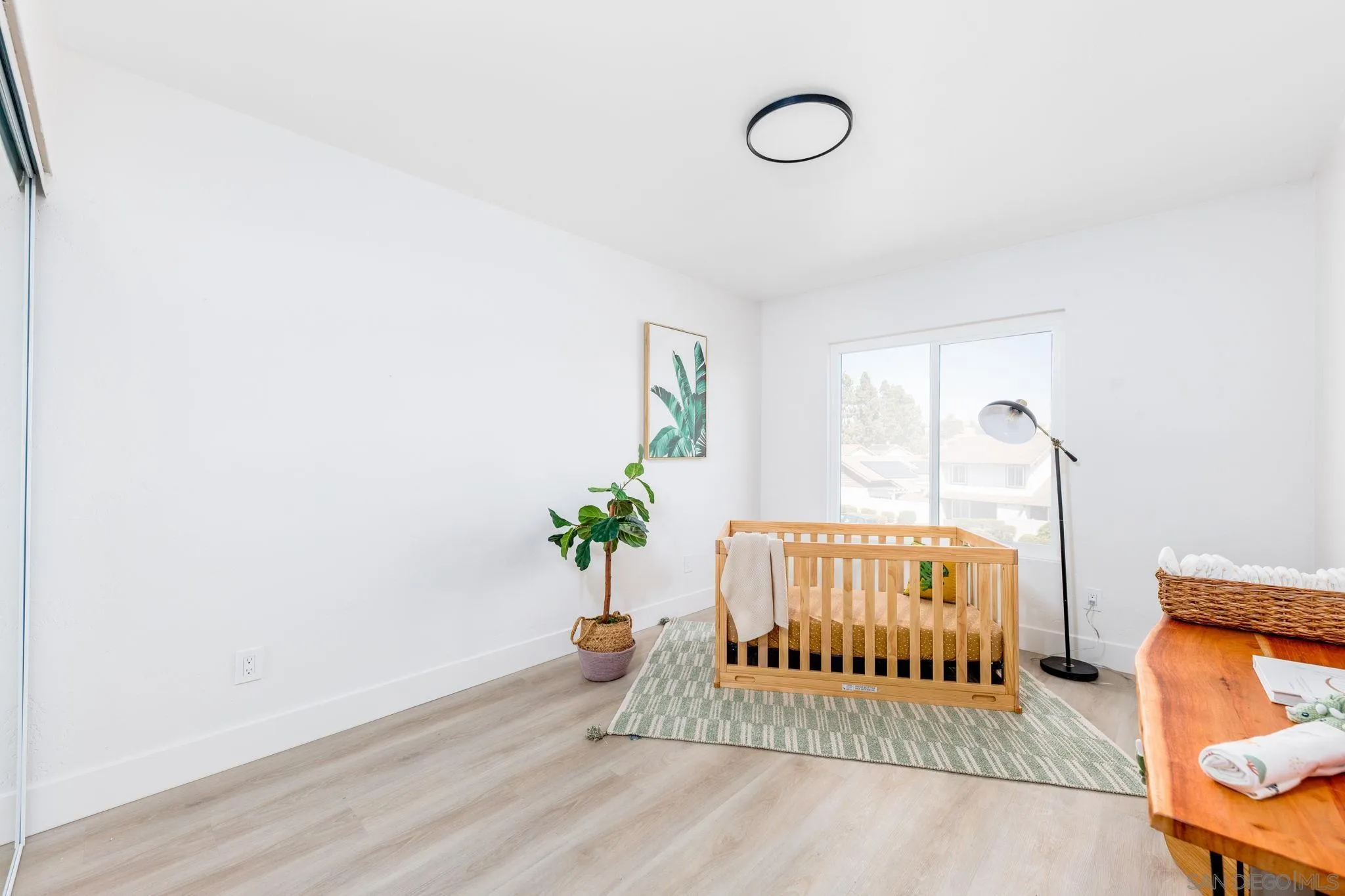 https://cdn.realtyfeed.com/cdn/127/260014889/19ed7267c29ddf66301a3cc4c4595aa7.webp