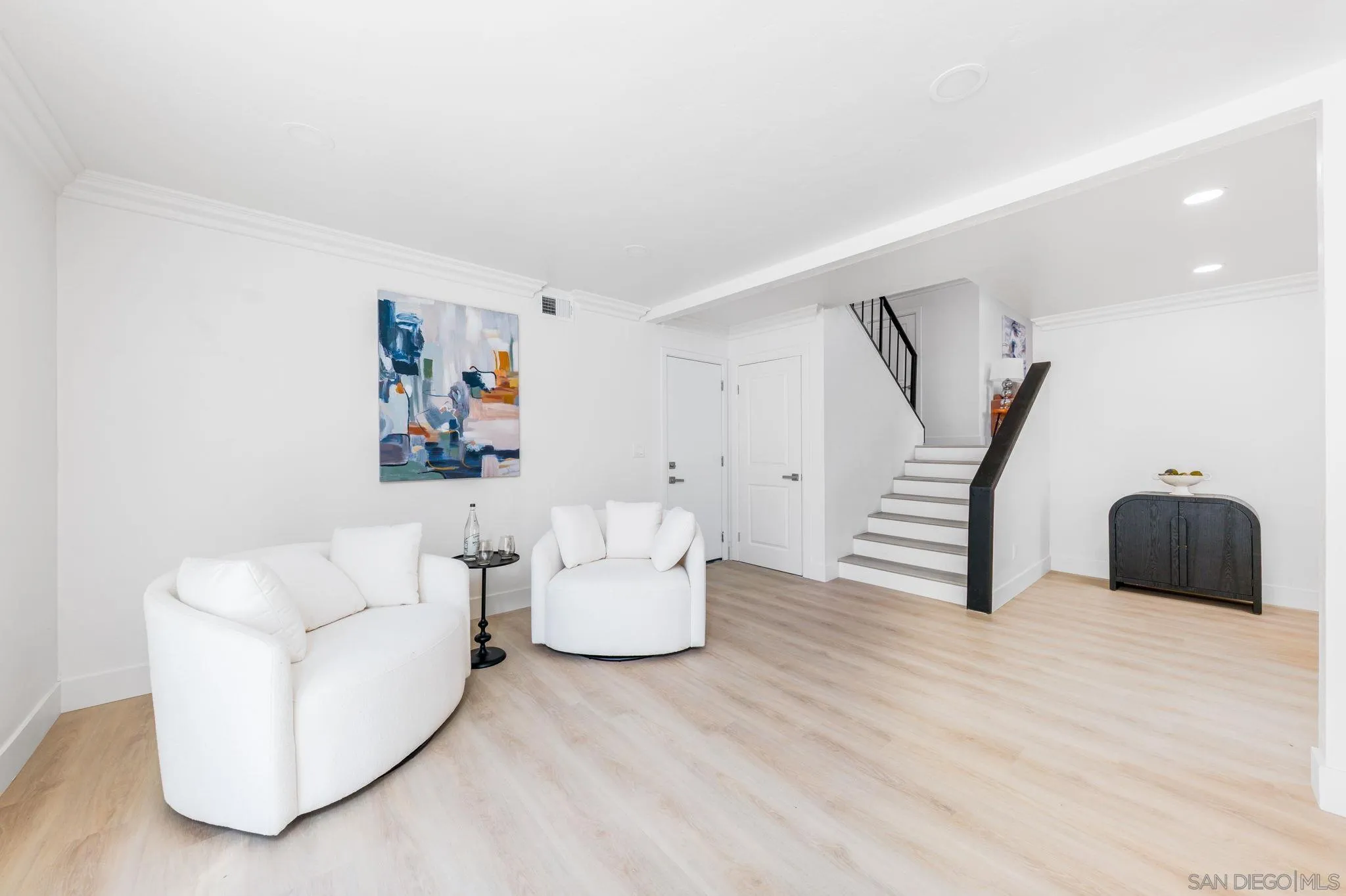 https://cdn.realtyfeed.com/cdn/127/260014889/265214d2a9af69802aca2ade04311e53.webp