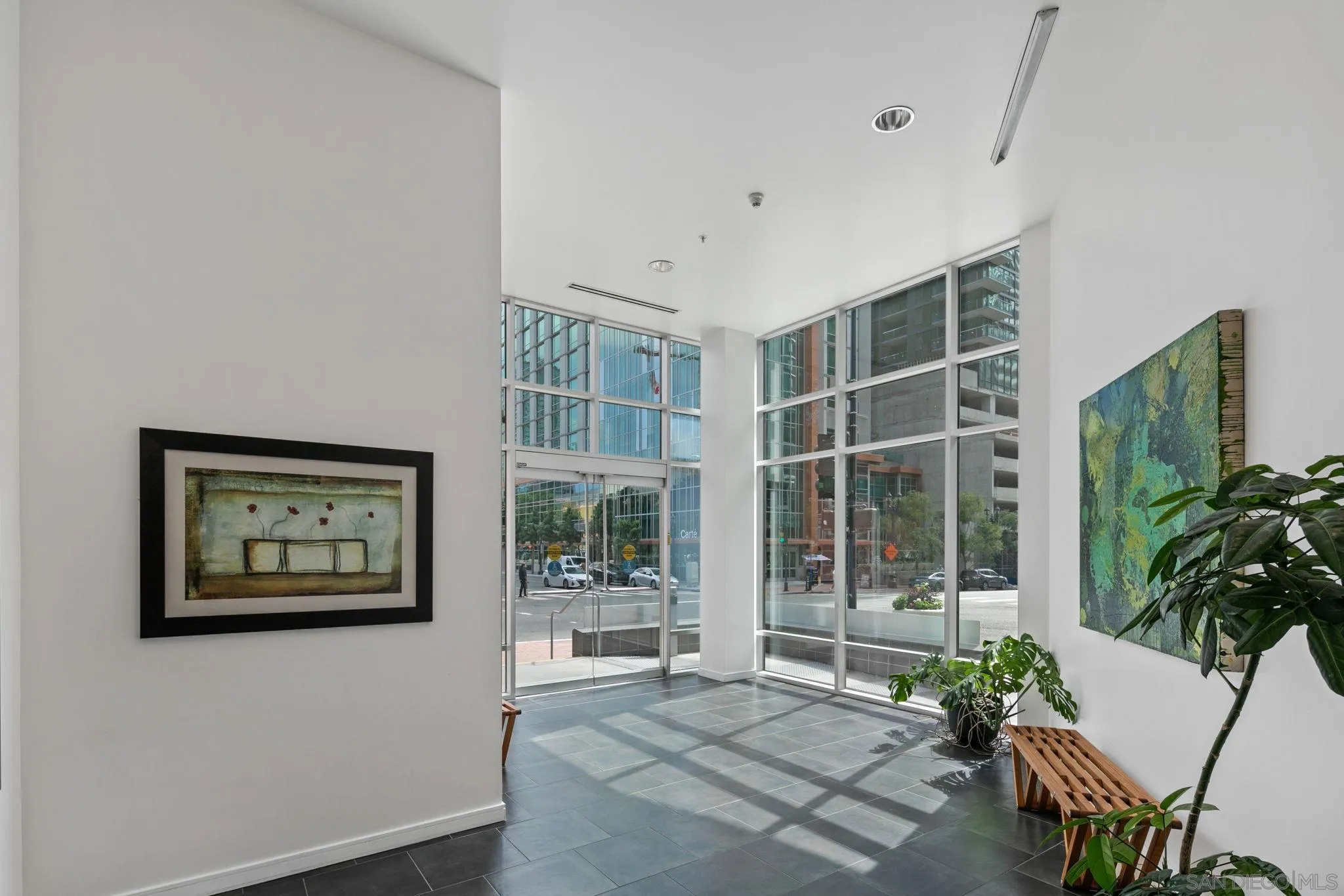 https://cdn.realtyfeed.com/cdn/127/260014892/9fefdc6d1069affef3249f06f66b7cf8.webp