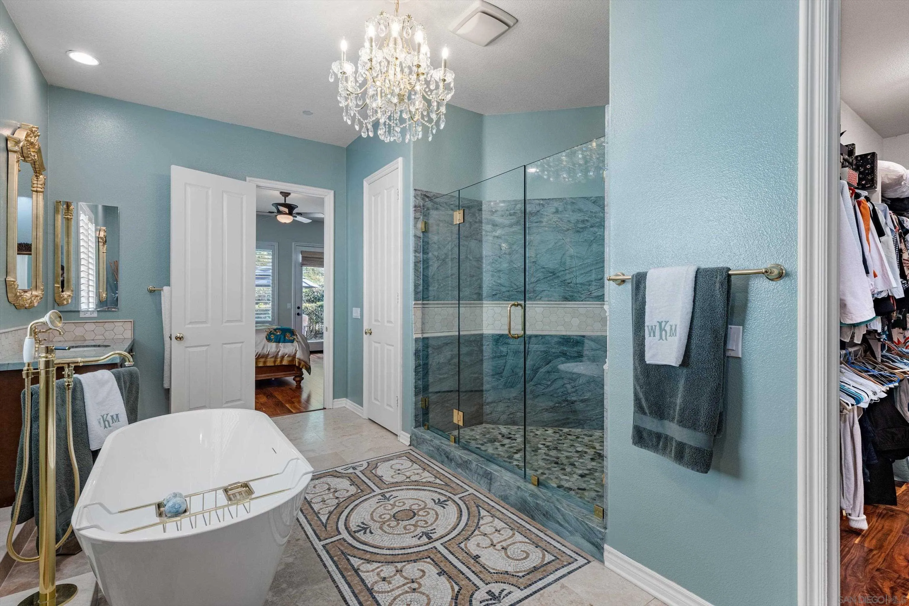 https://cdn.realtyfeed.com/cdn/127/260014895/6b30c0a820654219f4ebdf6e3c794281.webp