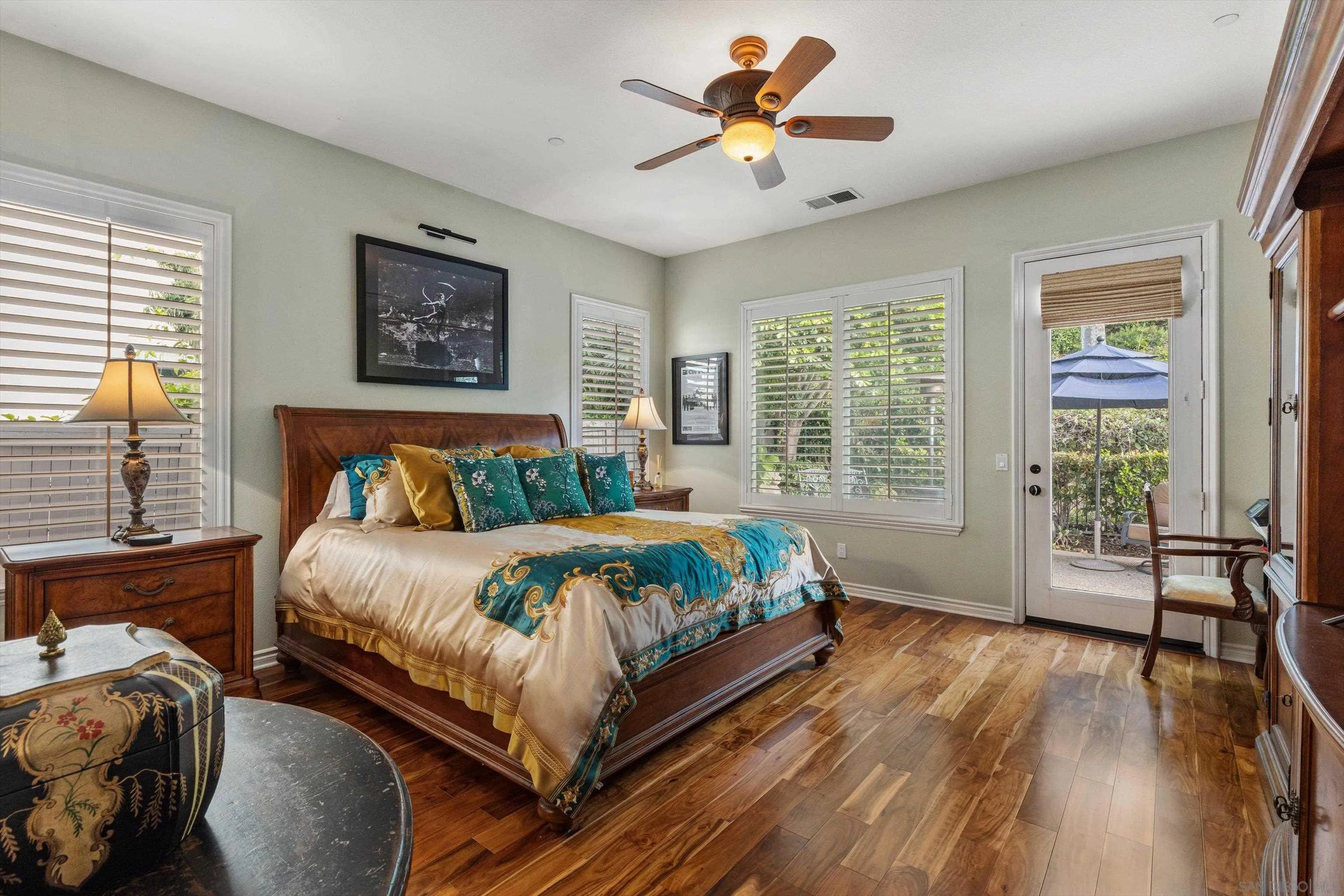 https://cdn.realtyfeed.com/cdn/127/260014895/f892352055912b3a21d011a7a3ceb637.webp