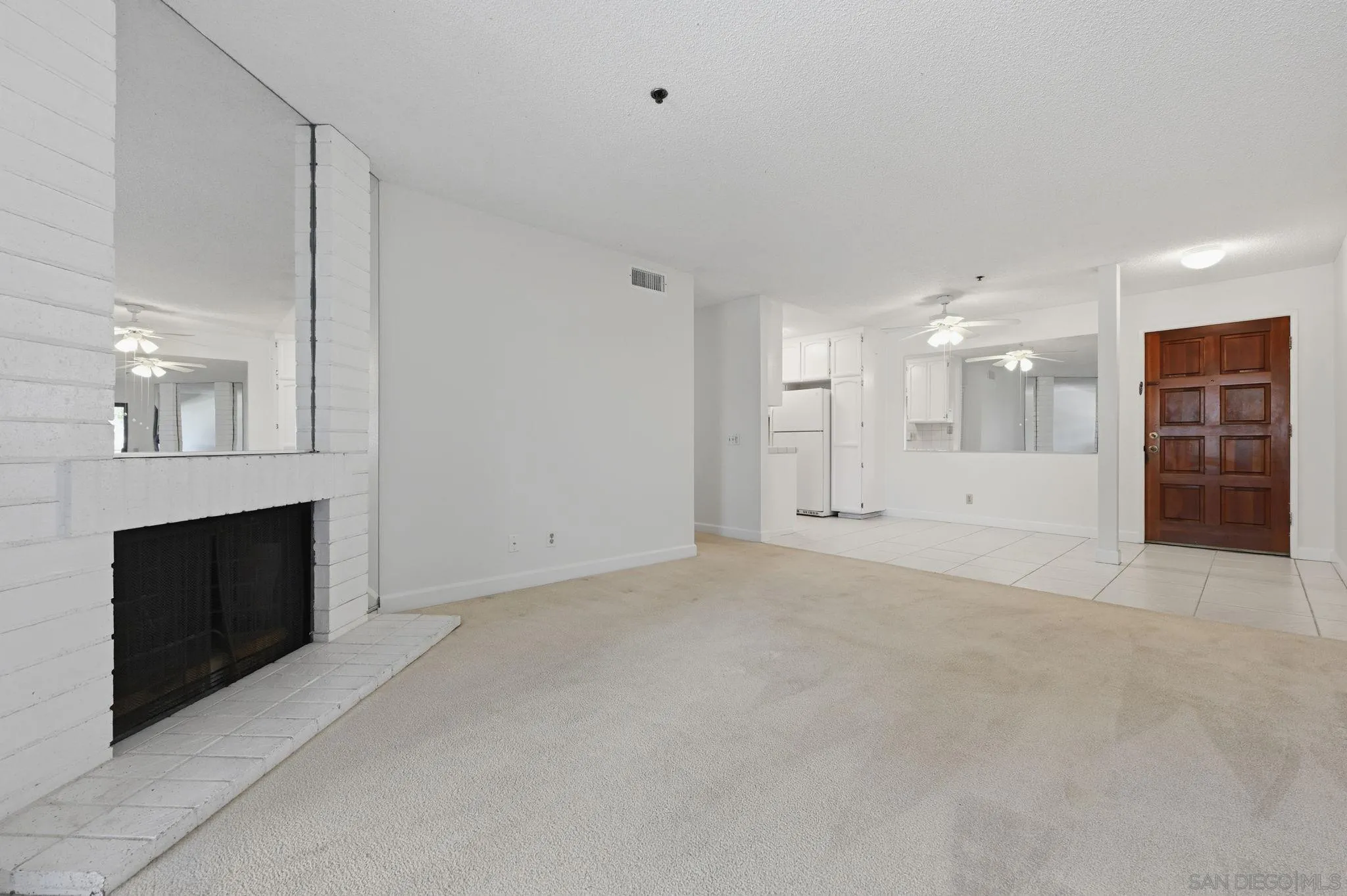 Photo #12: 260014898 Listing: Photo #12