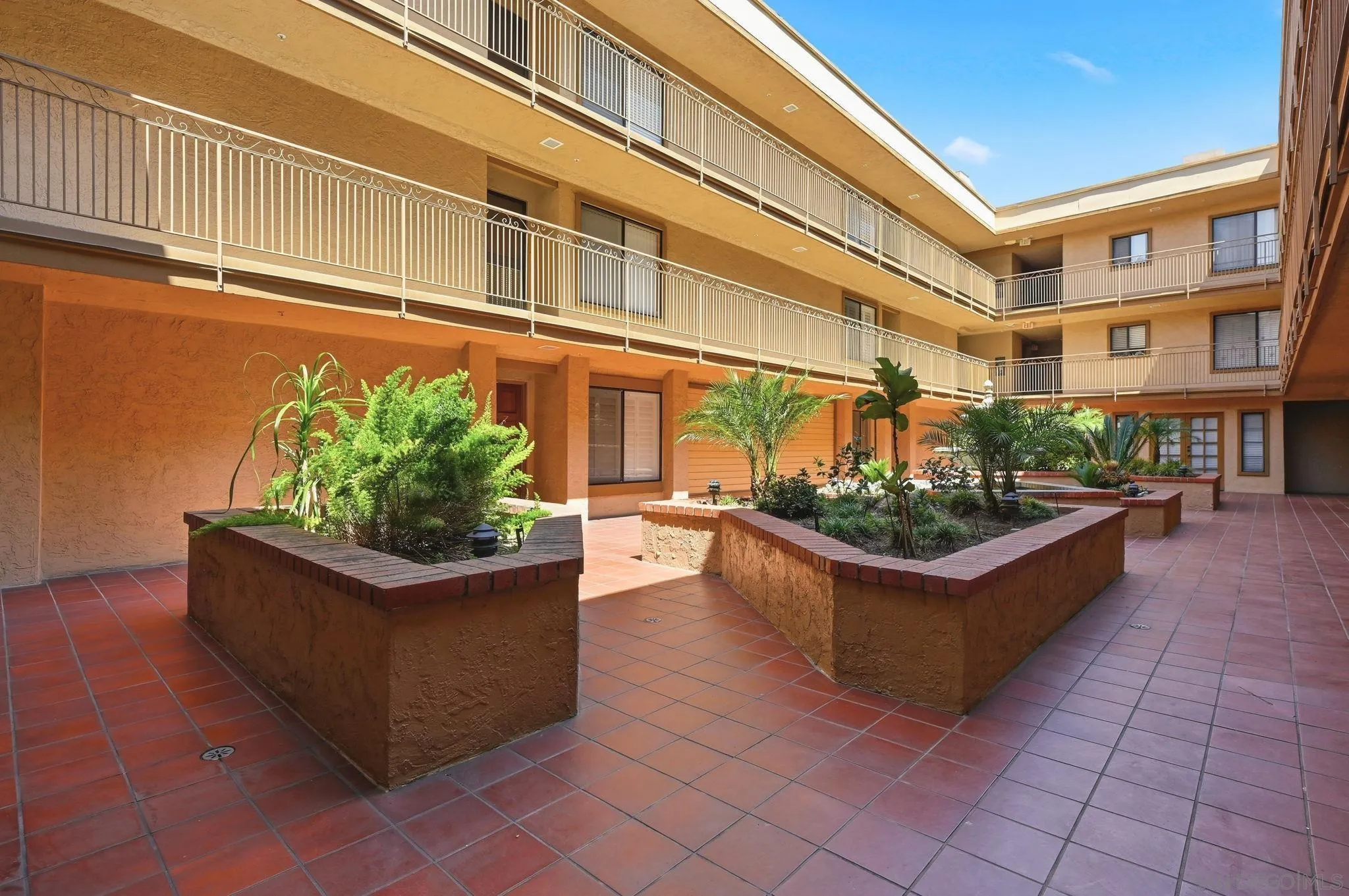 Photo #6: 260014898 Listing: Photo #6